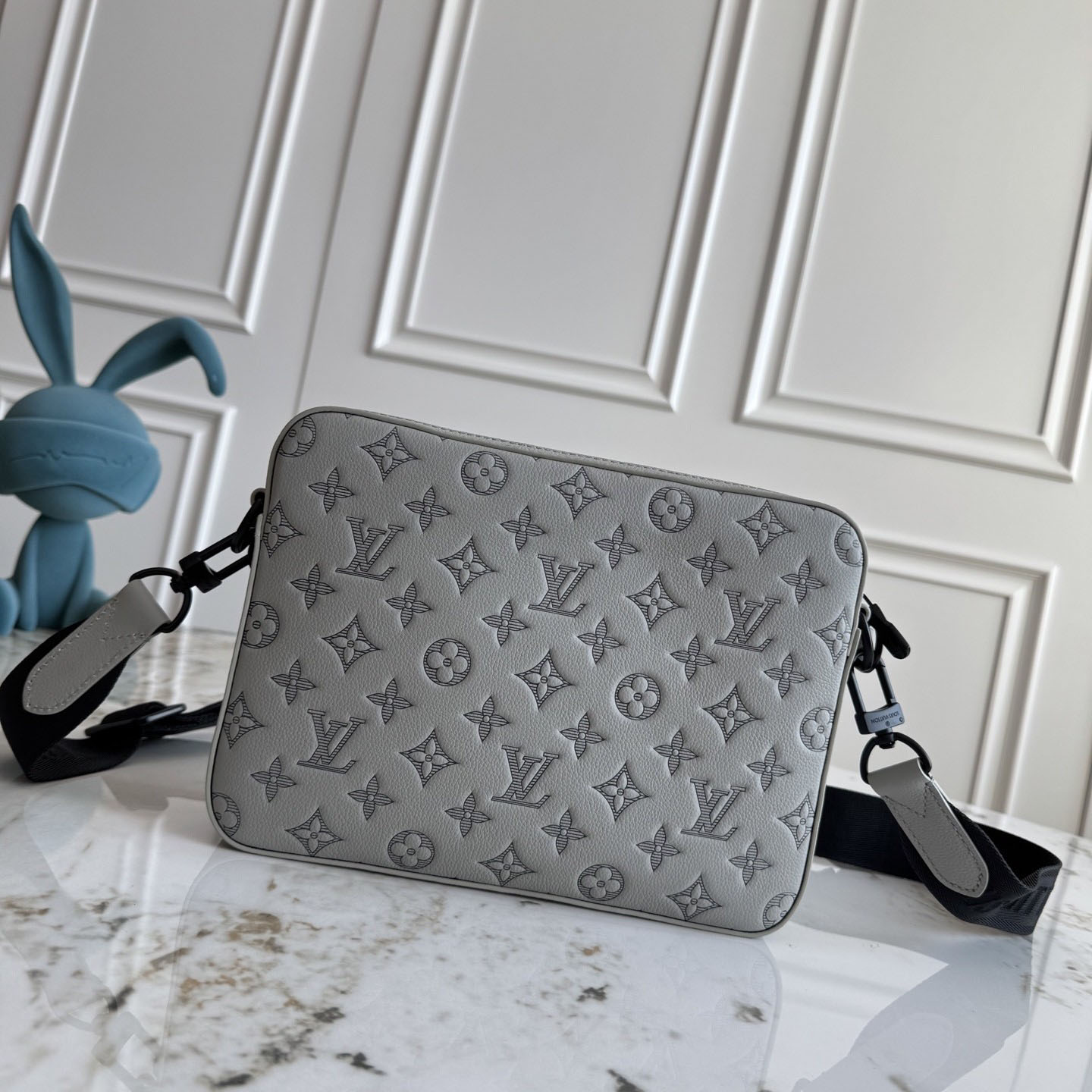 Louis Vuitton Trio Messenger   M46603 - DesignerGu