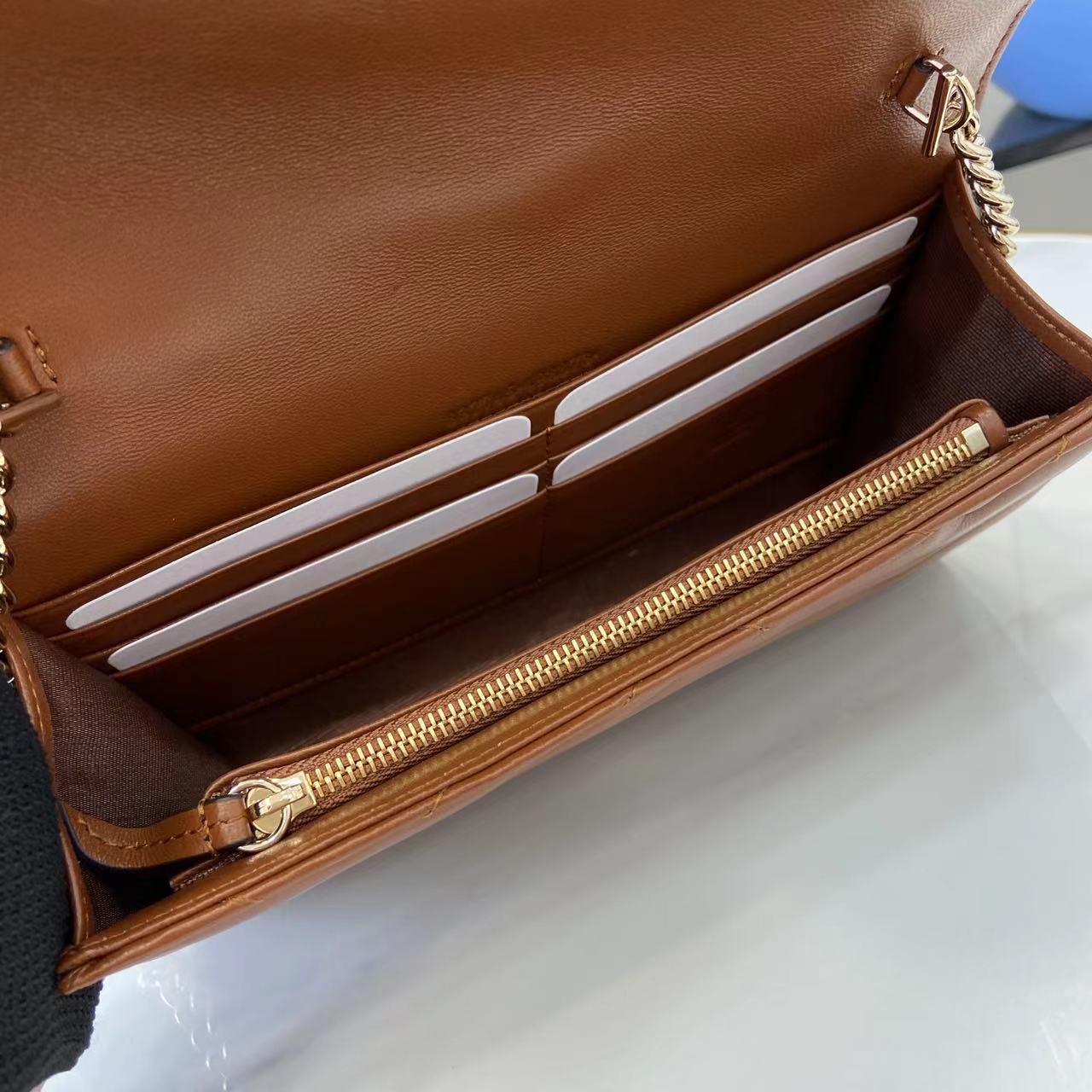 Gucci GG Marmont Wallet On Chain - DesignerGu