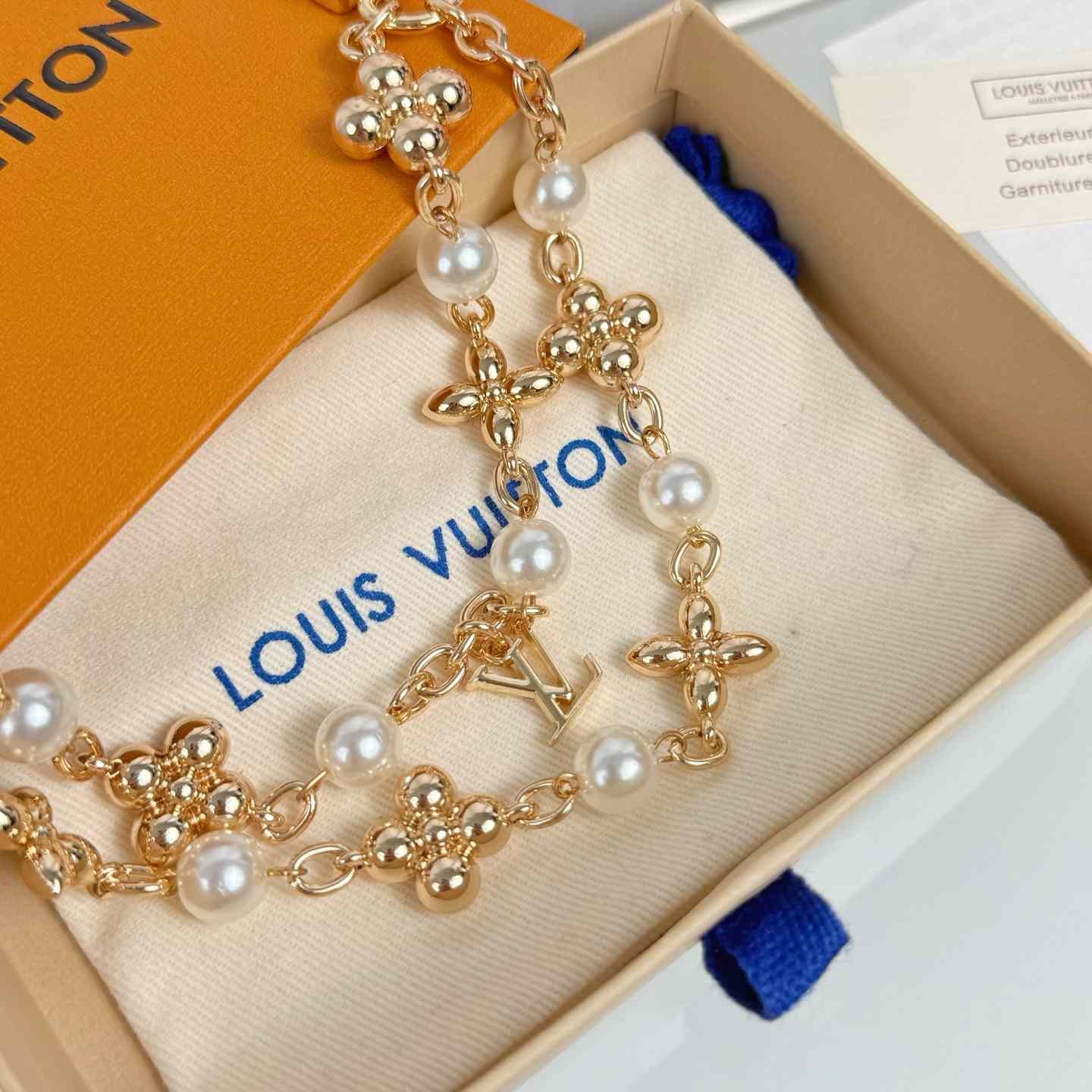 Louis Vuitton Chain - DesignerGu