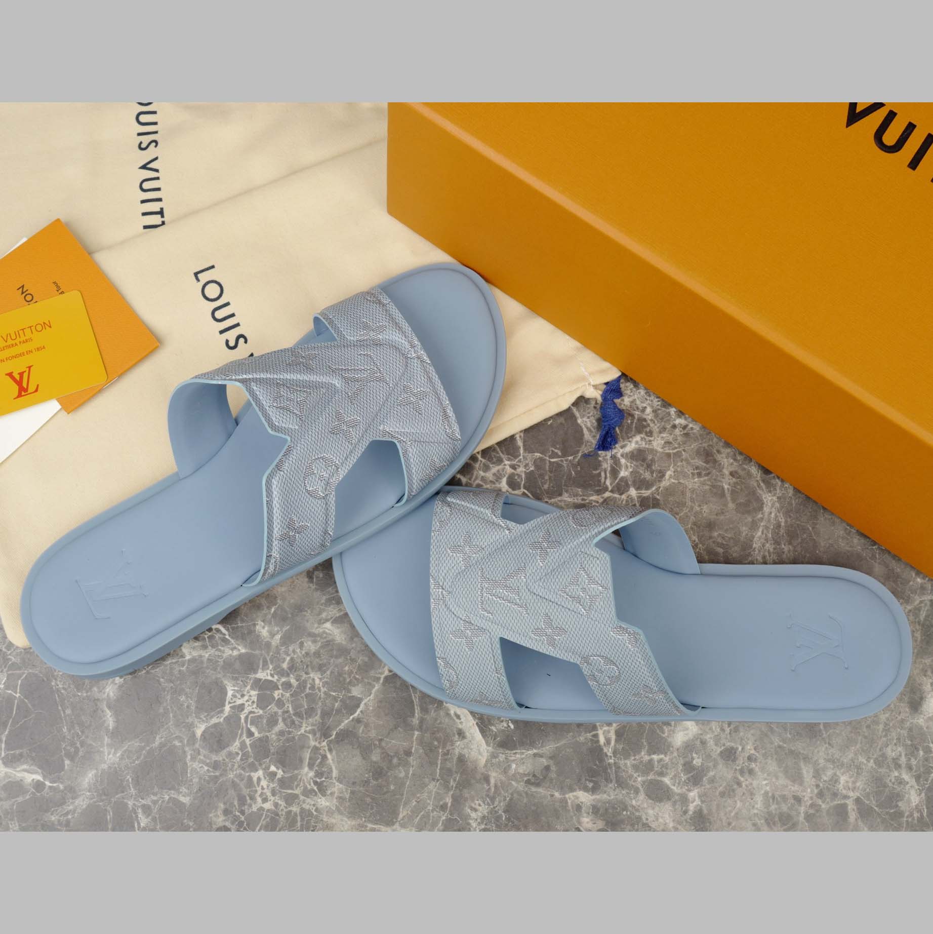 Louis Vuitton LV Oasis Mule   1AHSDM - DesignerGu