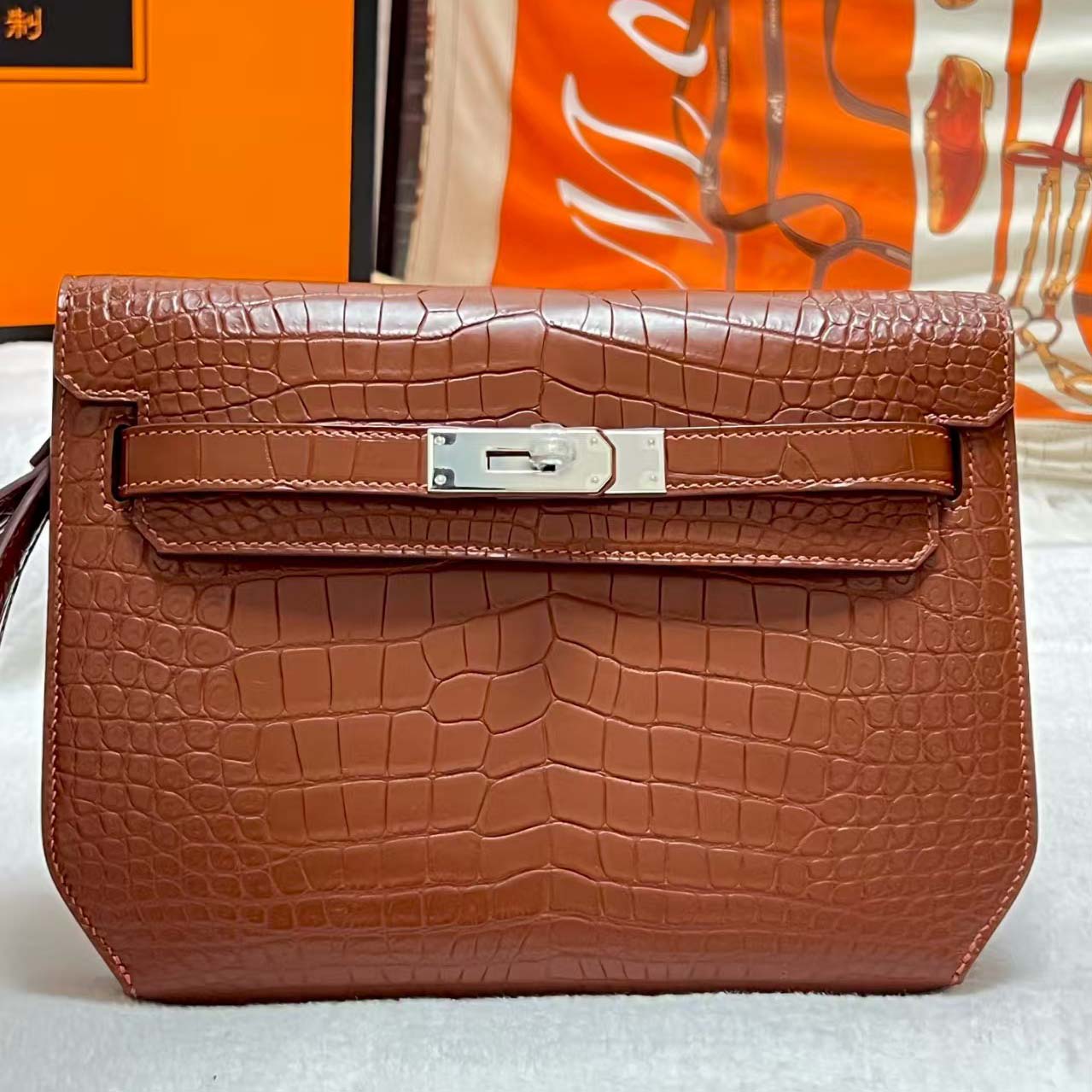 Hermes Kelly Depeche Malachite 25cm - DesignerGu