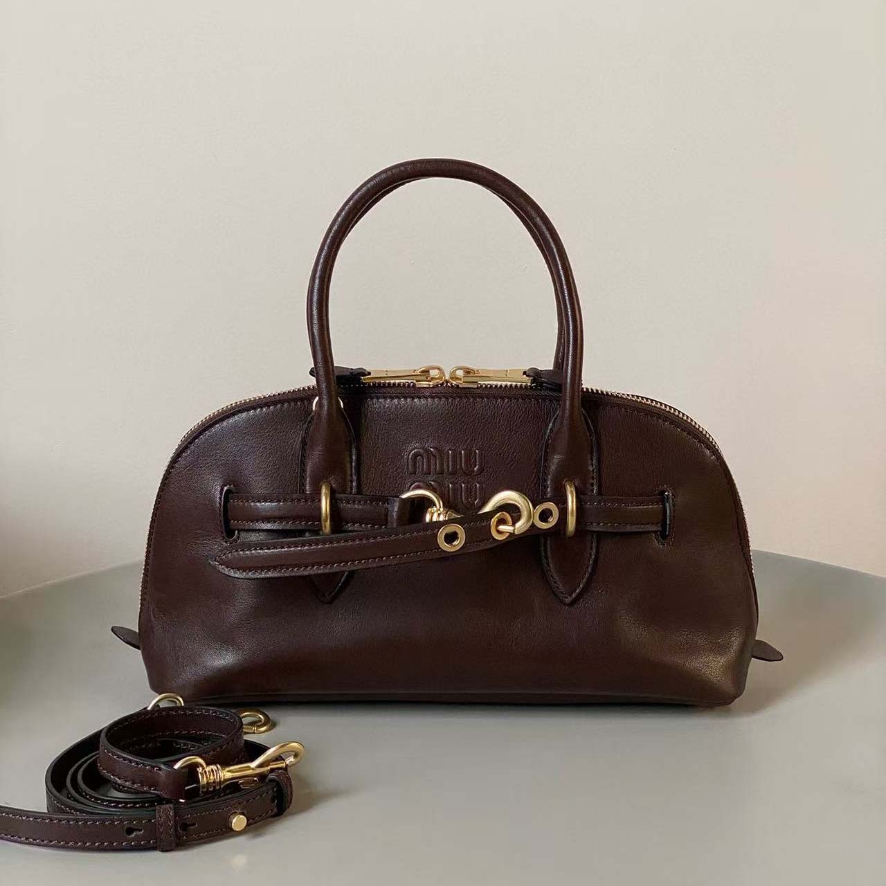 Miu Miu Aventure Leather Tote Bag   33cm - DesignerGu