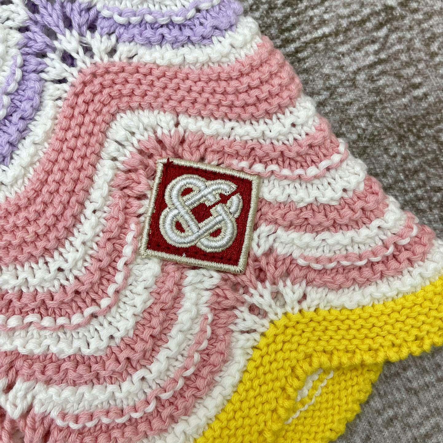 Casablanca Gradient Wave Knit Shorts   D0057 - DesignerGu