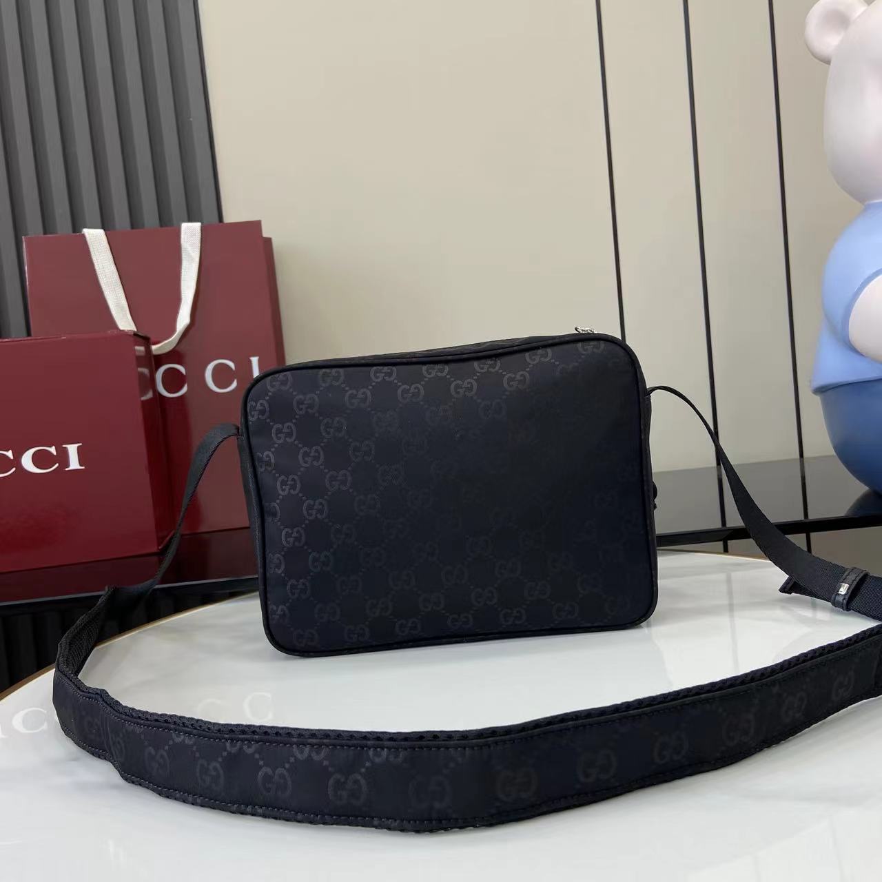 Gucci Nexus Small Crossbody Bag - DesignerGu