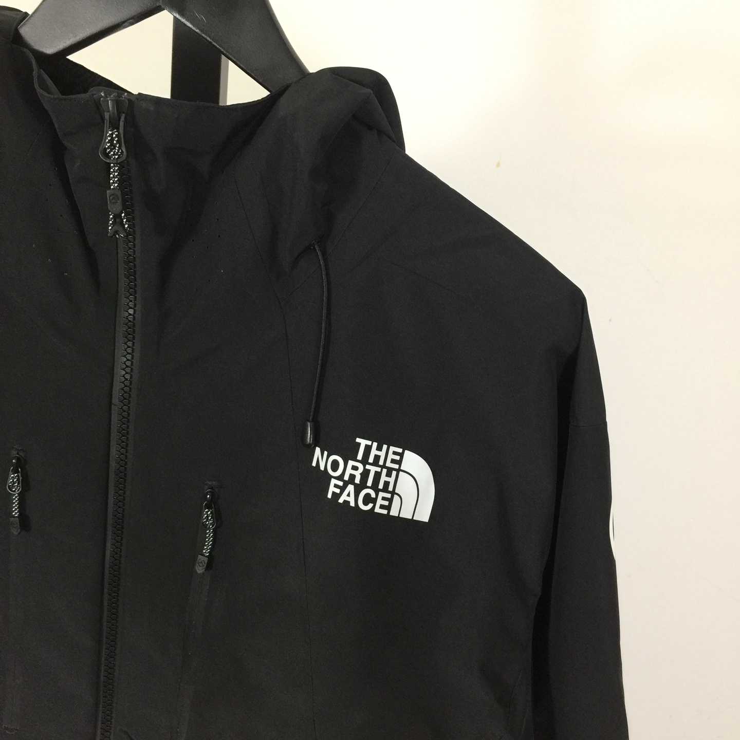 The North Face Jacket - DesignerGu