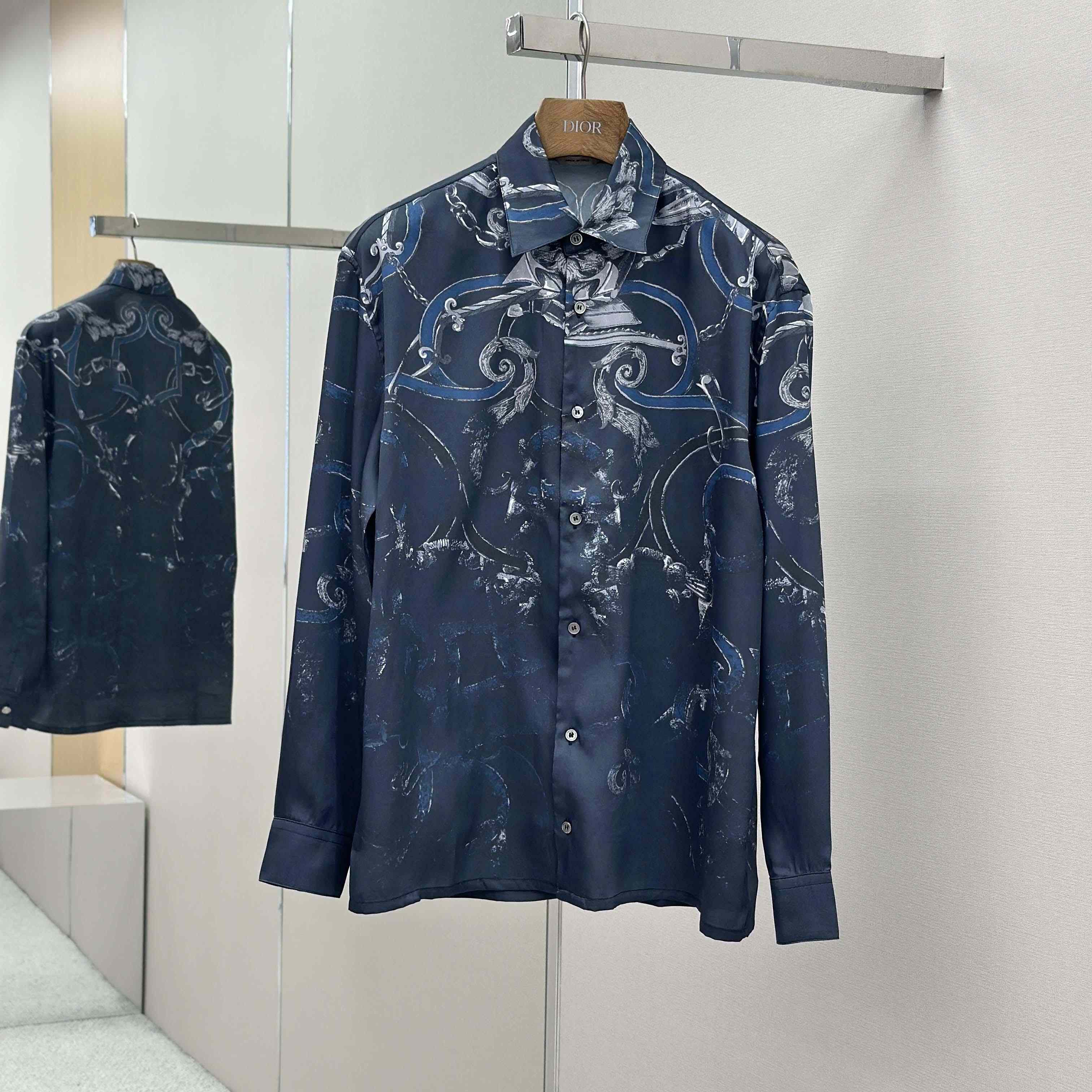 Hermes "L'Instruction Du Roy" Straight Cut Shirt - DesignerGu