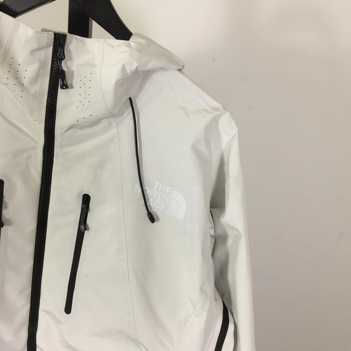 The North Face Jacket - DesignerGu