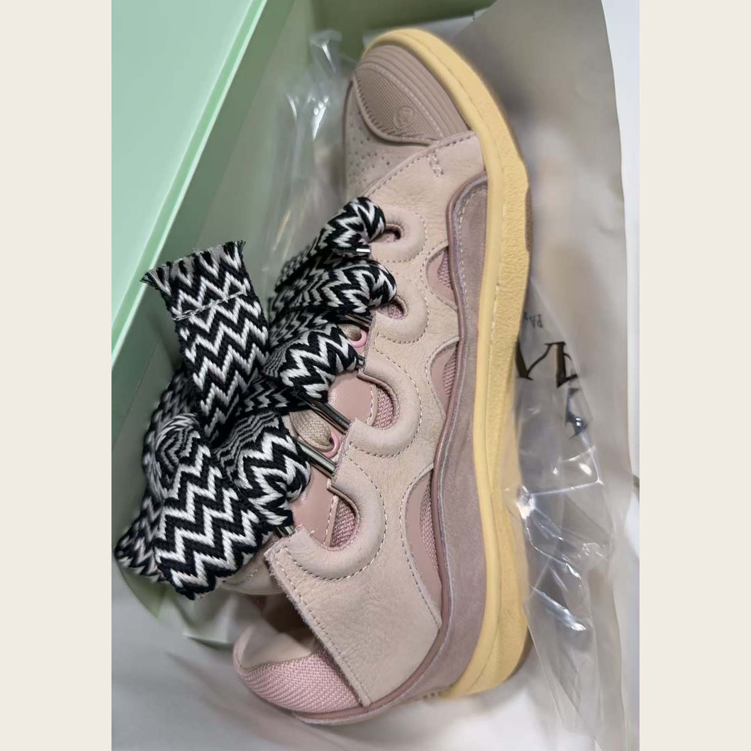 Lanvin Leather Curb Sneakers - DesignerGu