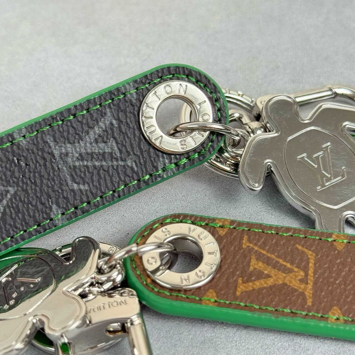 Louis Vuitton Dragonne Tab Key Holder and Bag Charm   M02564 - DesignerGu