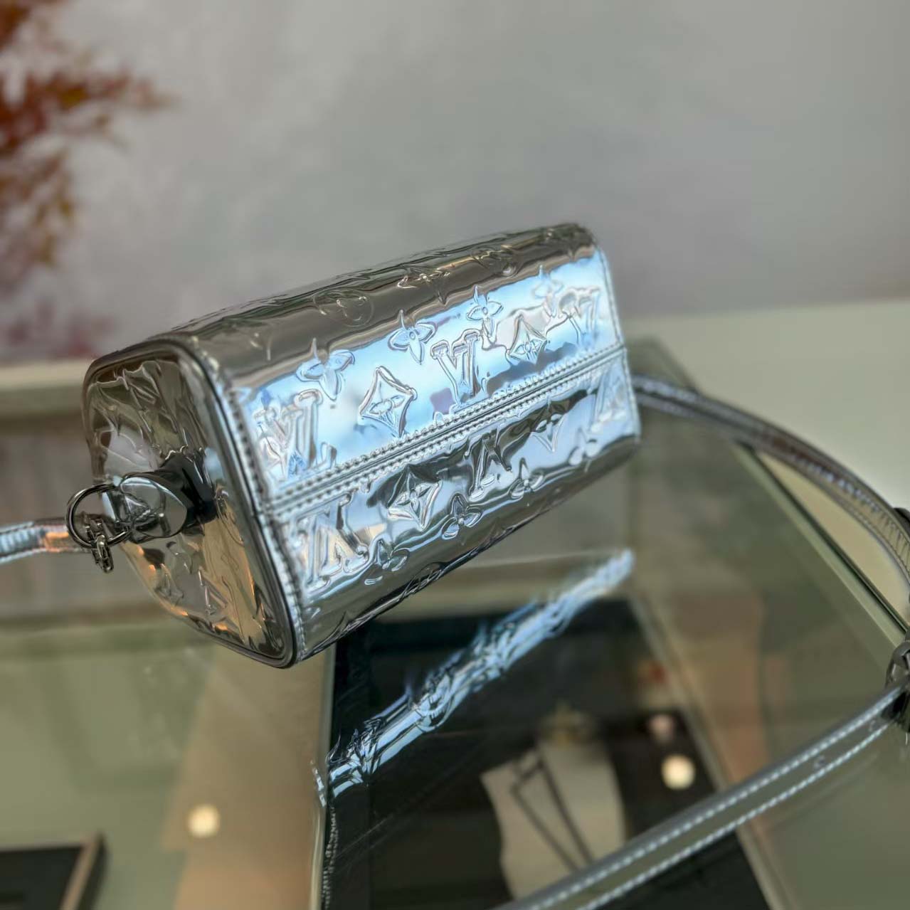 Louis Vuitton Speedy Bandoulière 20   M11987 - DesignerGu