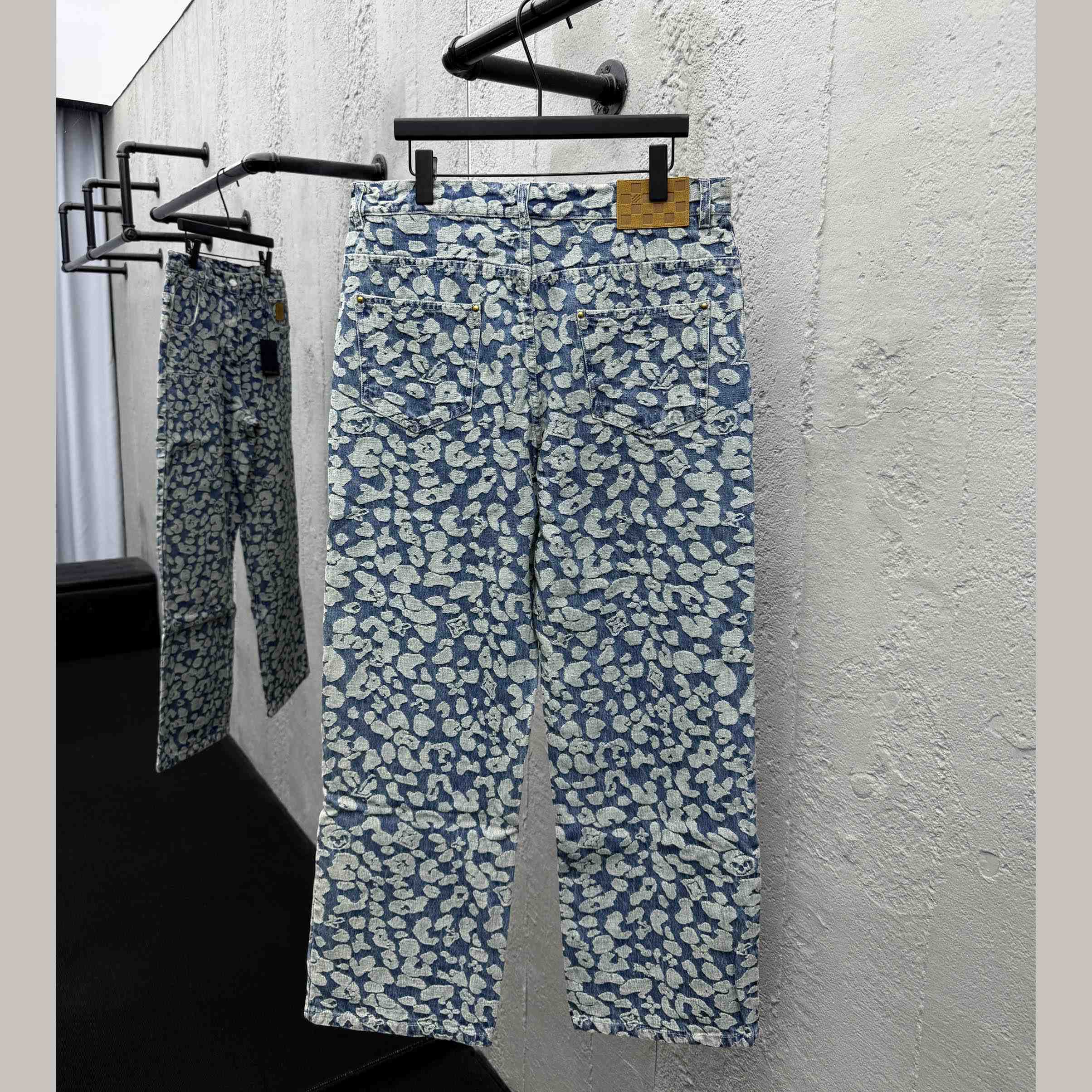 Louis Vuitton Jacquard Workwear Denim Pants   1AILS9 - DesignerGu