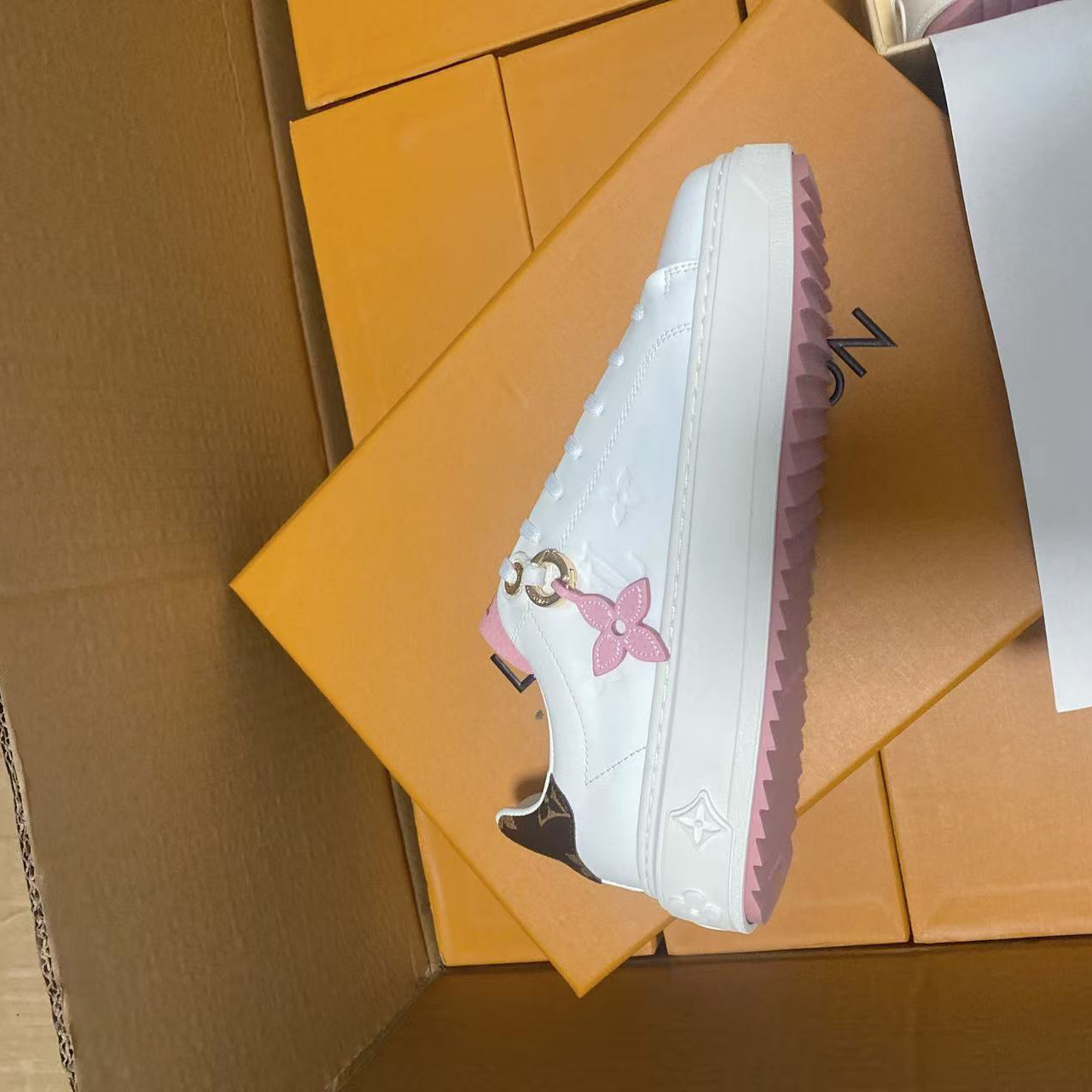 Louis Vuitton Time Out Sneaker - DesignerGu