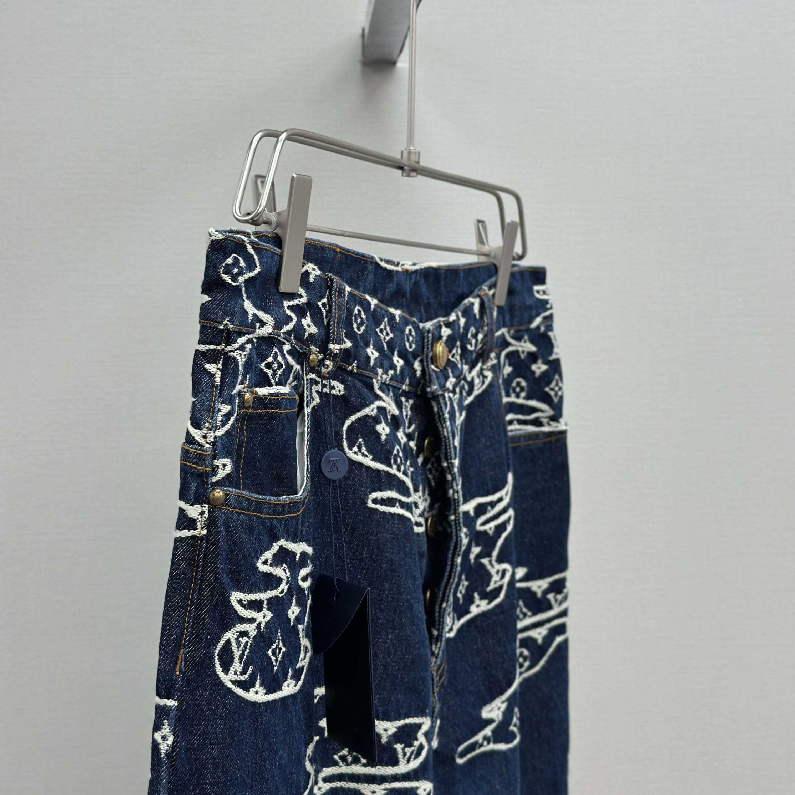 Louis Vuitton Monogram Denim Skate Pants   1AILUV - DesignerGu