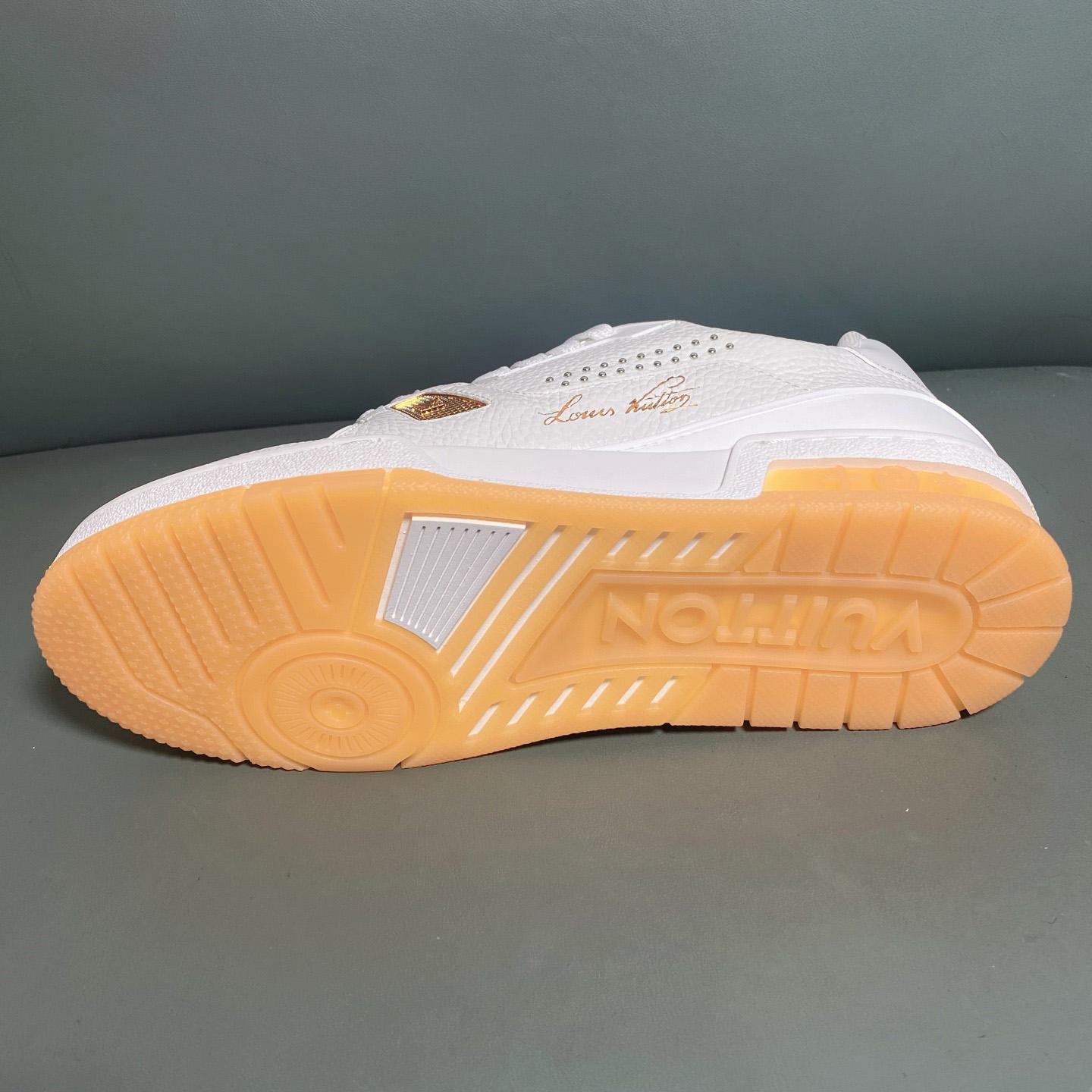 Louis Vuitton LV Trainer Sneaker     1AHTGR - DesignerGu