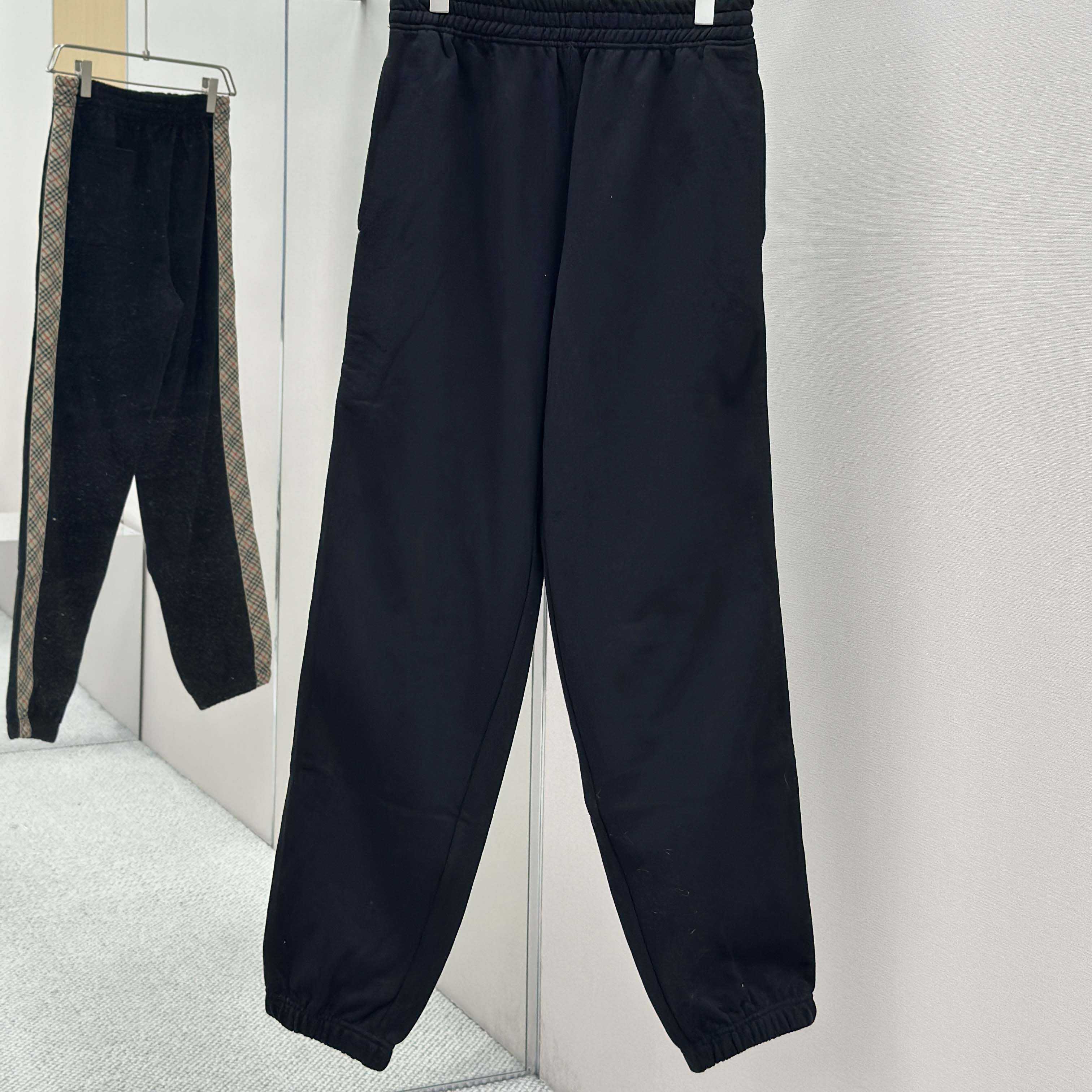 Burberry Check Trim Cotton Jogging Pants - DesignerGu