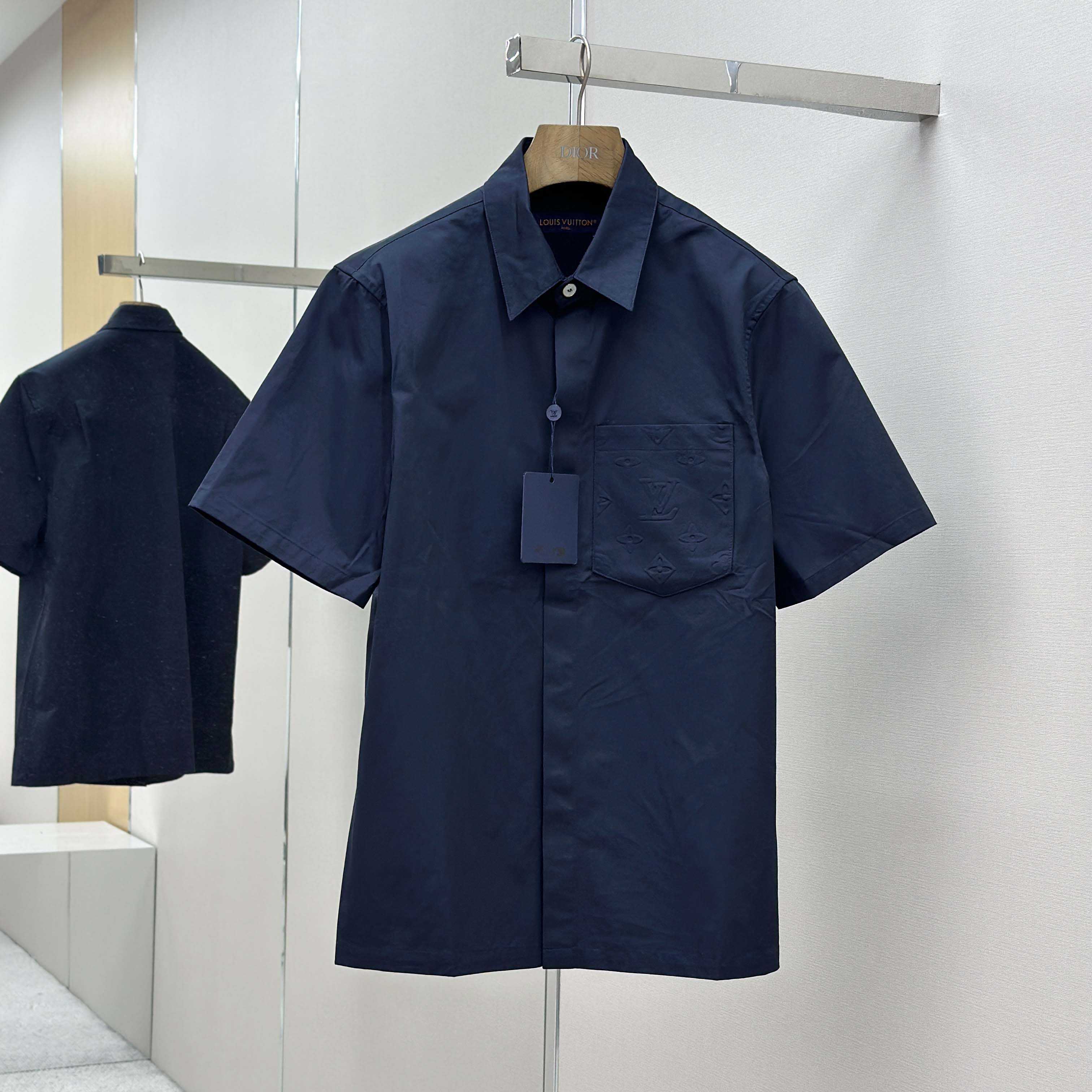 Louis Vuitton Monogram Pocket Short-Sleeved Shirt    - DesignerGu
