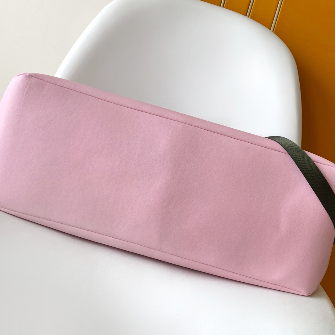 Louis Vuitton Shopper Tote MM   M15273 - DesignerGu