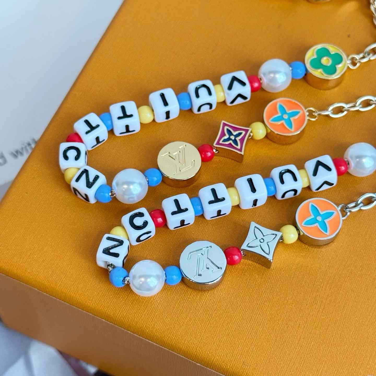 Louis Vuitton LV Fun Phone Strap and Bag Charm   M01820 - DesignerGu