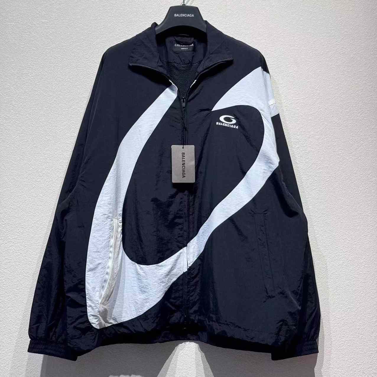 Balenciaga Loop Sports Icon Tracksuit Jacket In Black - DesignerGu