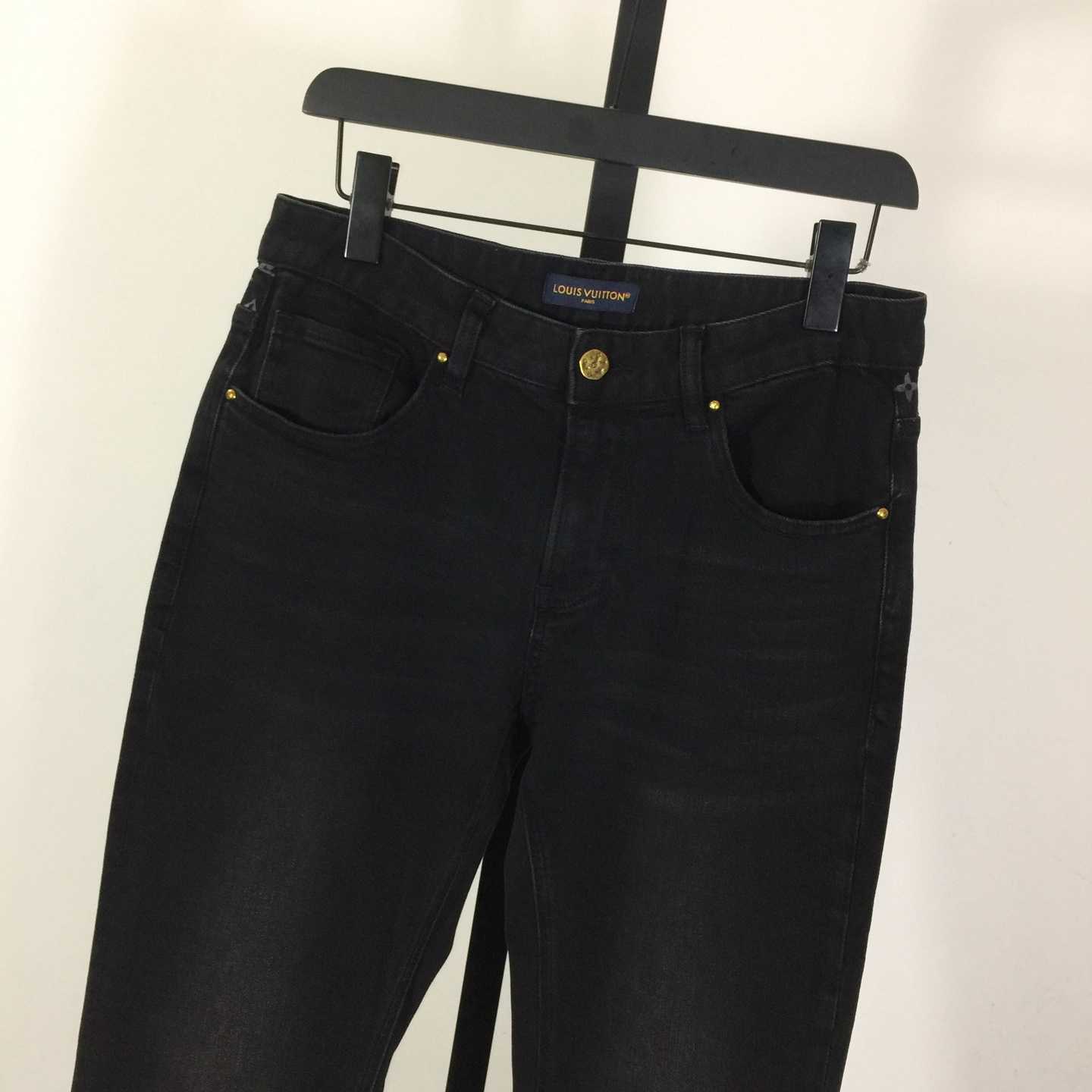 Louis Vuitton Jeans - DesignerGu