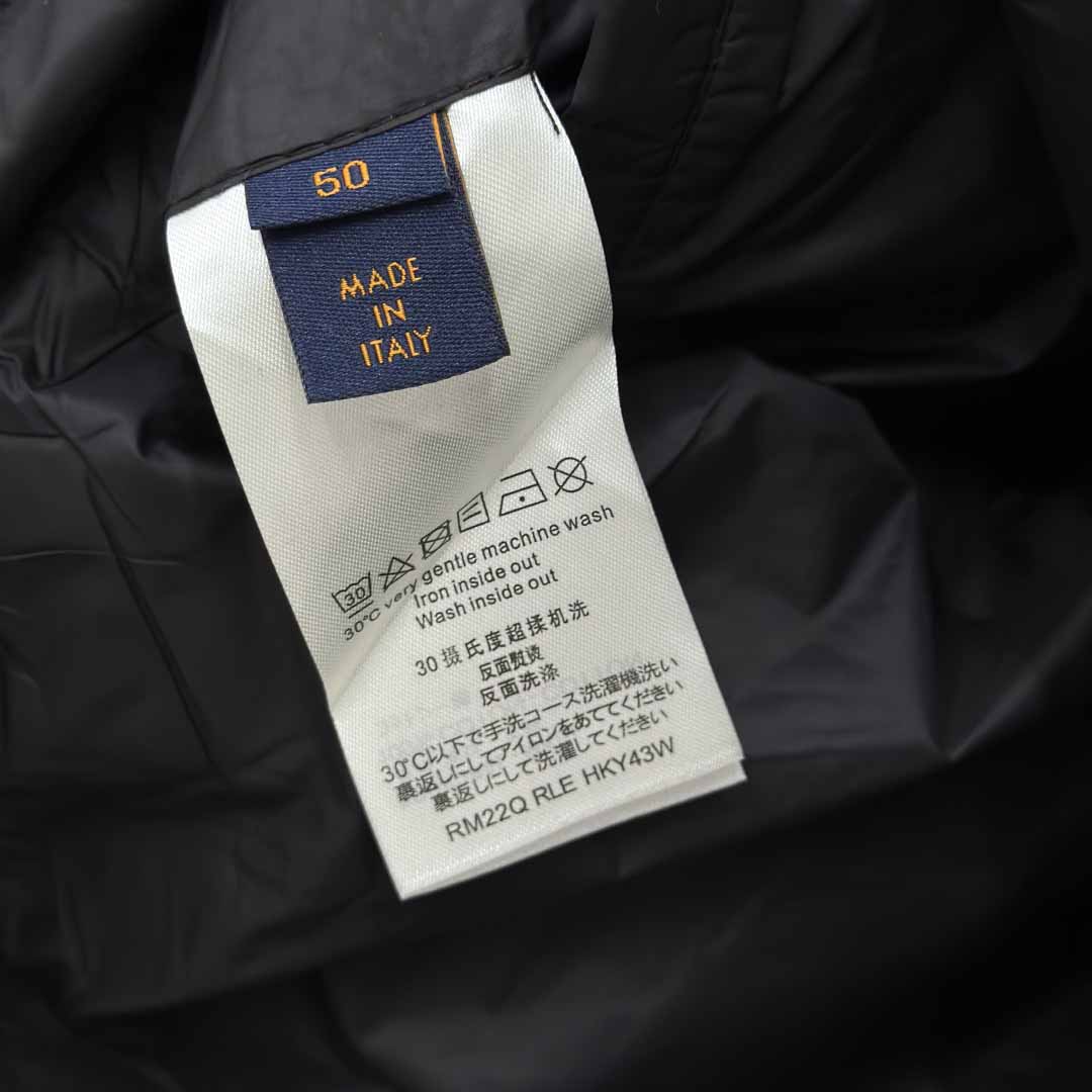 Louis Vuitton Damier Quilted Nylon Gilet - DesignerGu