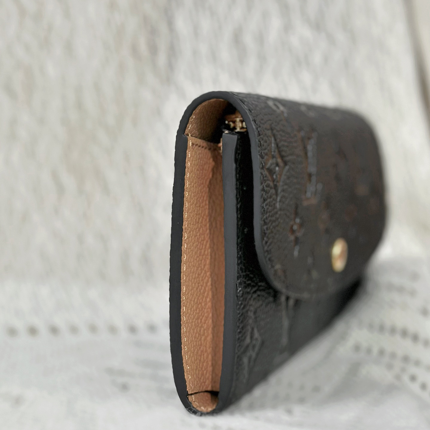 Louis Vuitton Emilie Wallet  M62369 - DesignerGu