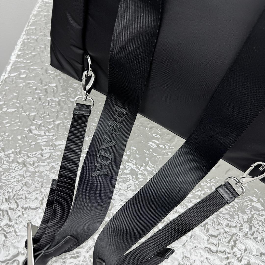 Prada Explore Re-Nylon And Leather Backpack - DesignerGu