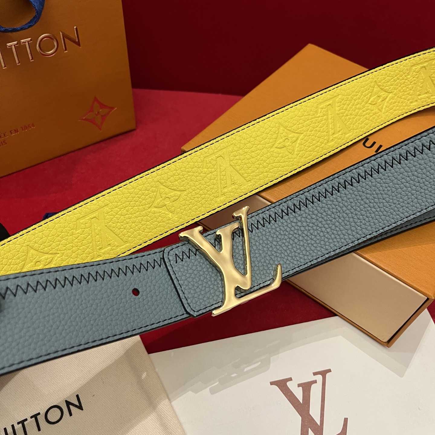 Louis Vuitton 40mm Reversible Belt  - DesignerGu