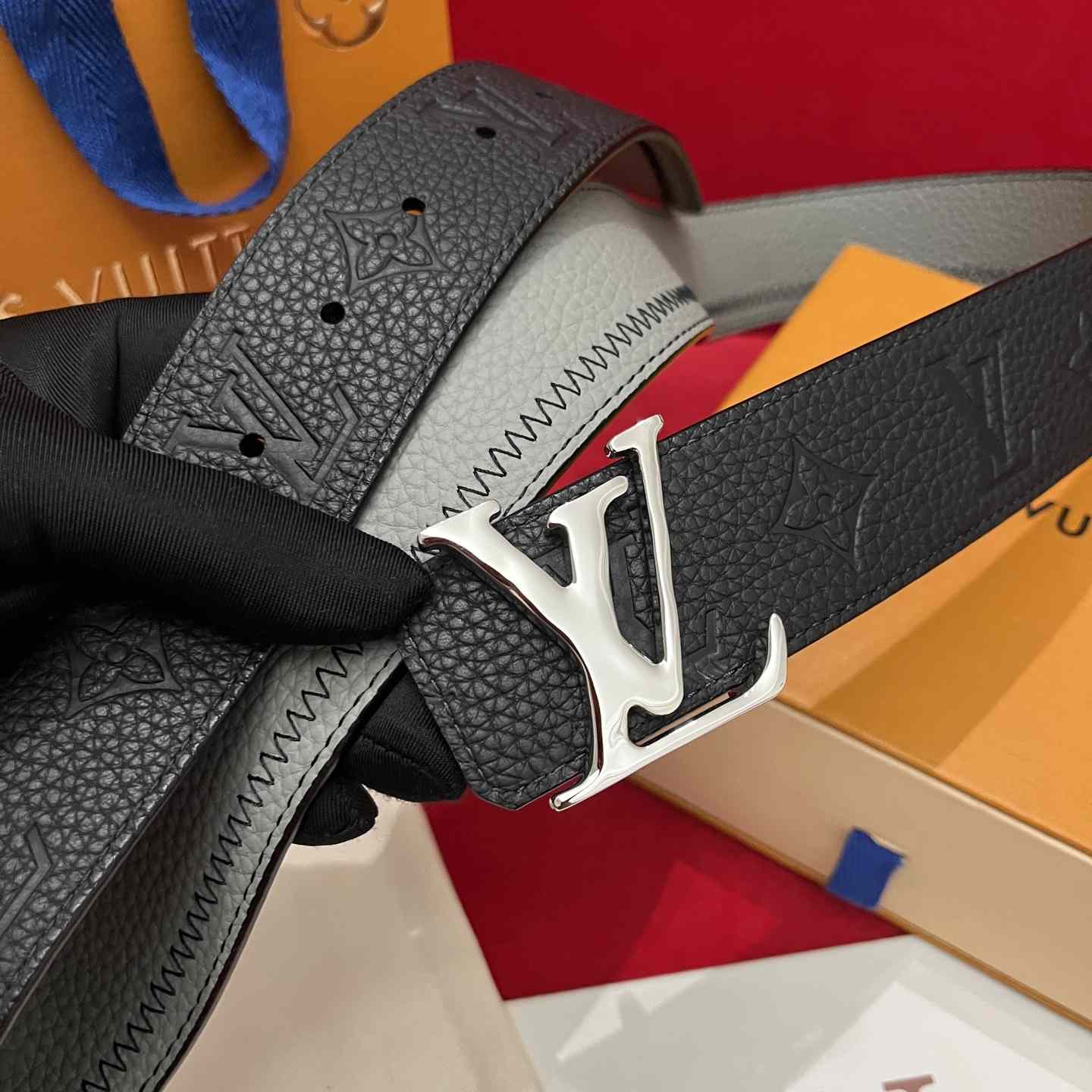 Louis Vuitton 40mm Reversible Belt  - DesignerGu
