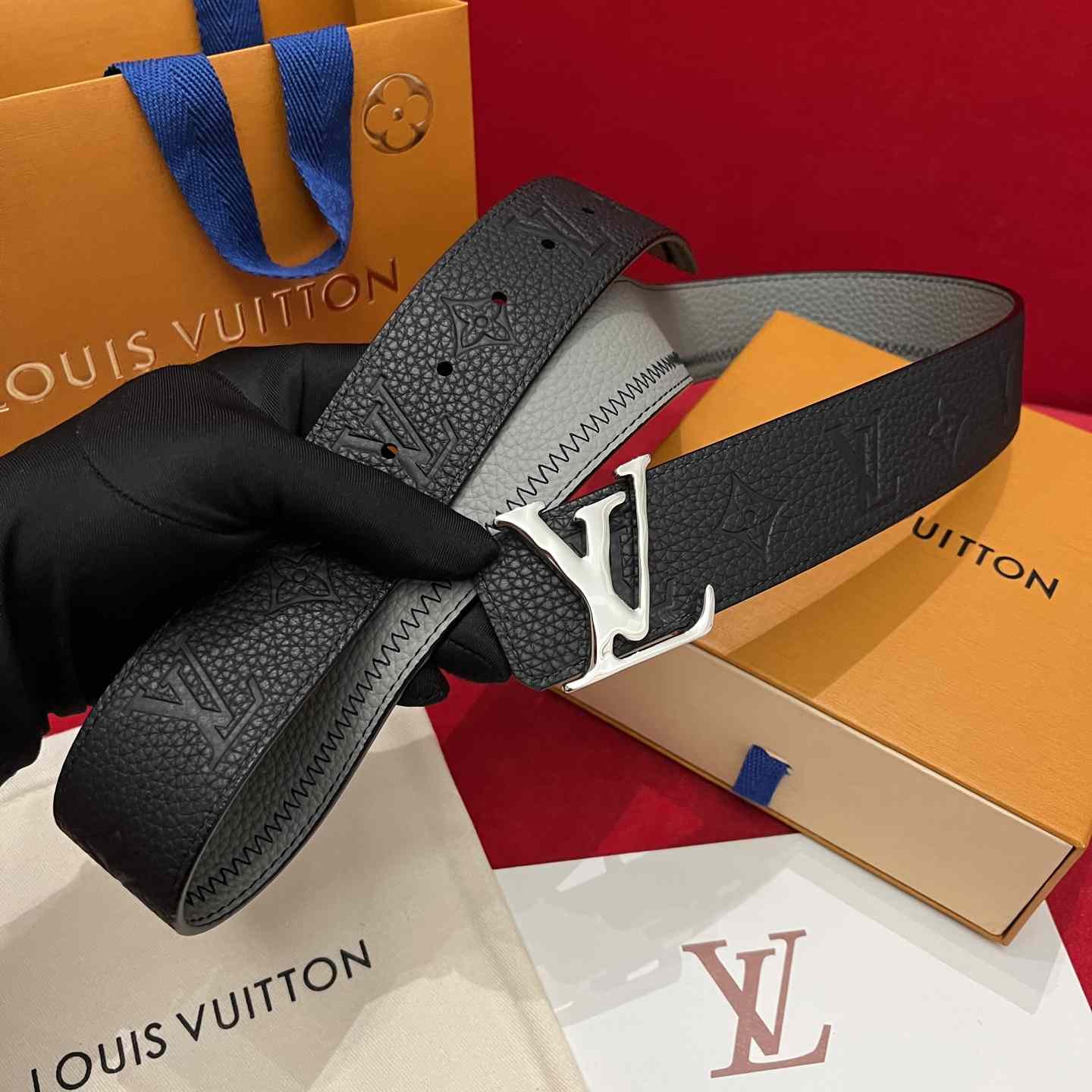 Louis Vuitton 40mm Reversible Belt  - DesignerGu