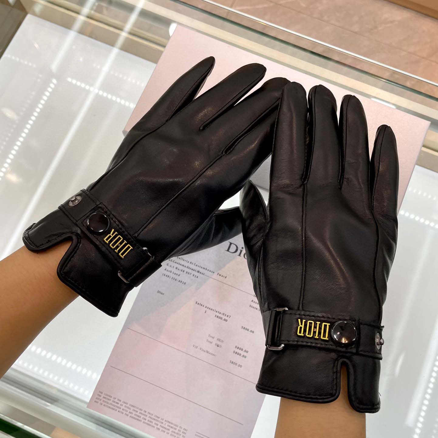 Dior Men's Gloves  - DesignerGu
