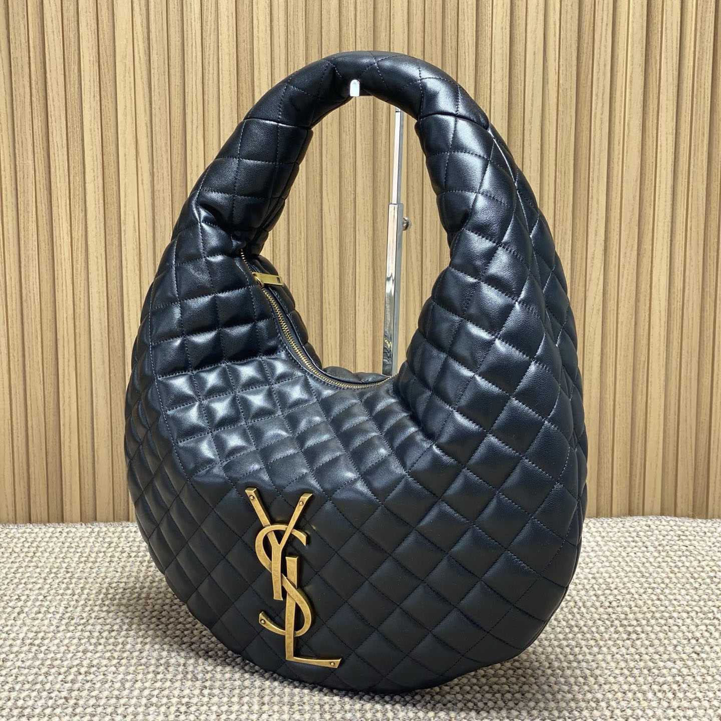 Saint Laurent Icare Hobo In Quilted Nappa - DesignerGu