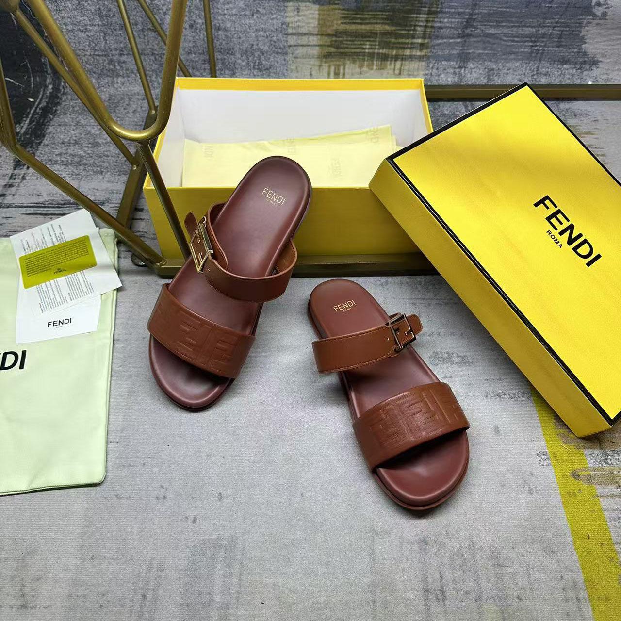 Fendi Feel Leather Double Strap Sandals - DesignerGu