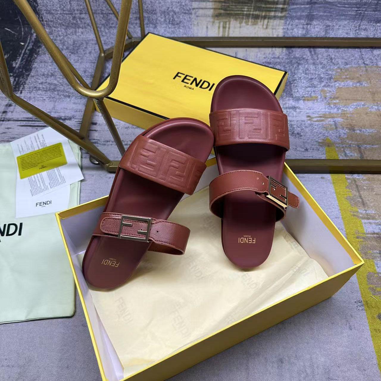 Fendi Feel Leather Double Strap Sandals - DesignerGu