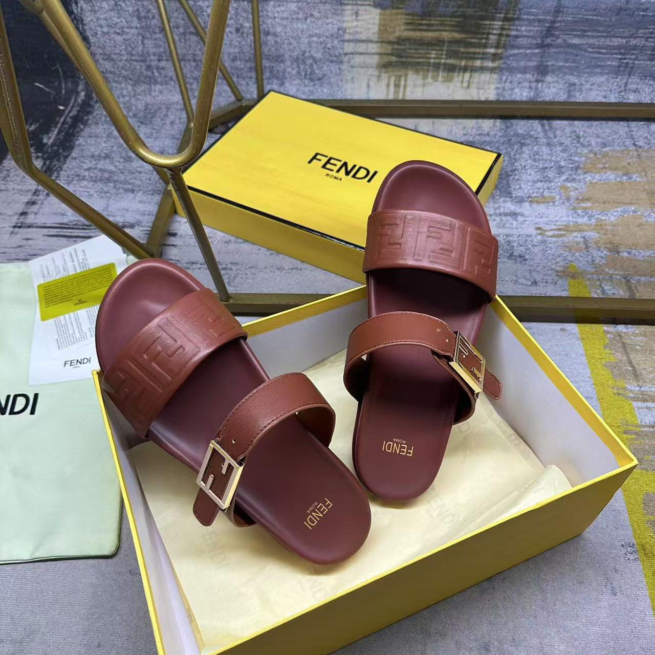 Fendi Feel Leather Double Strap Sandals - DesignerGu
