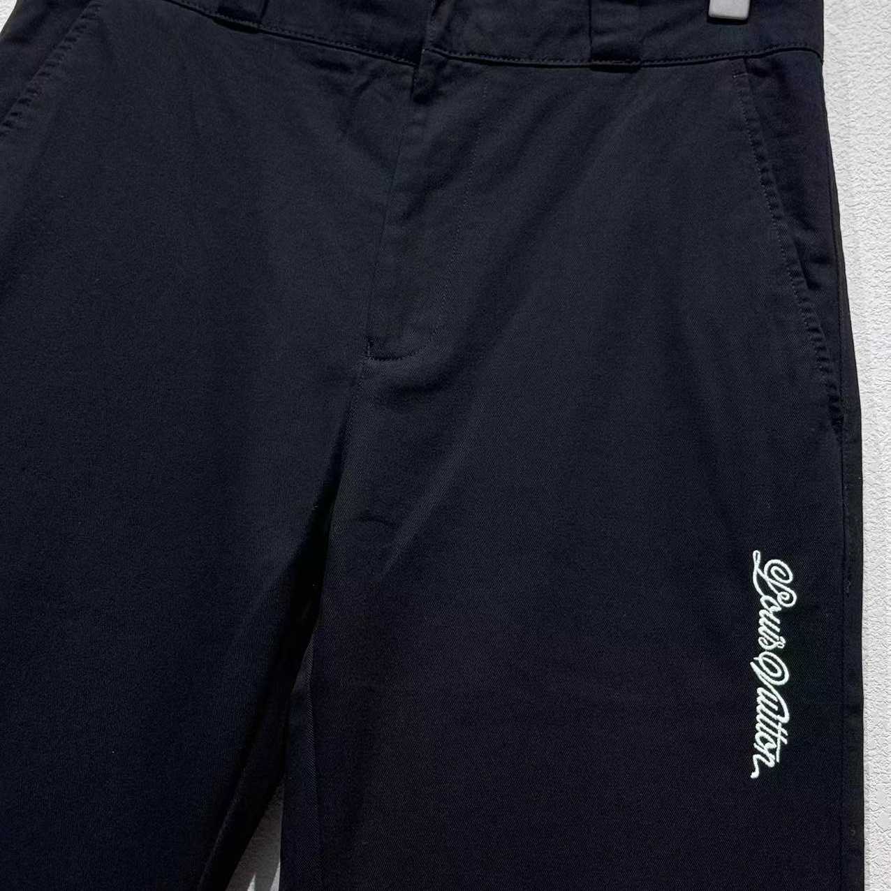 Louis Vuitton Flared Preppy Chino Pants   1AGTOB - DesignerGu