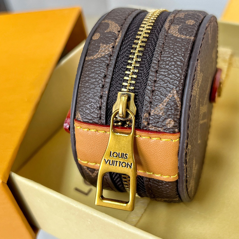 Louis Vuitton Round Case Pouch   M68524 - DesignerGu