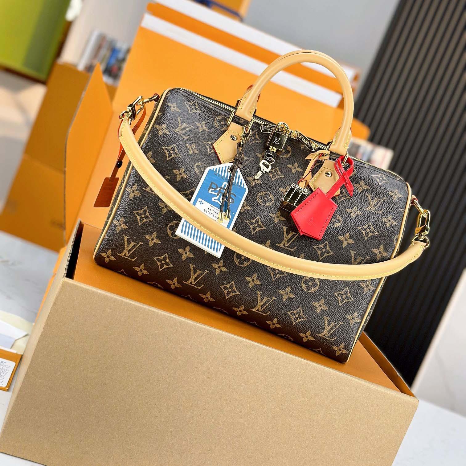 Louis Vuitton Speedy Soft 30 Crafty   M11945 - DesignerGu