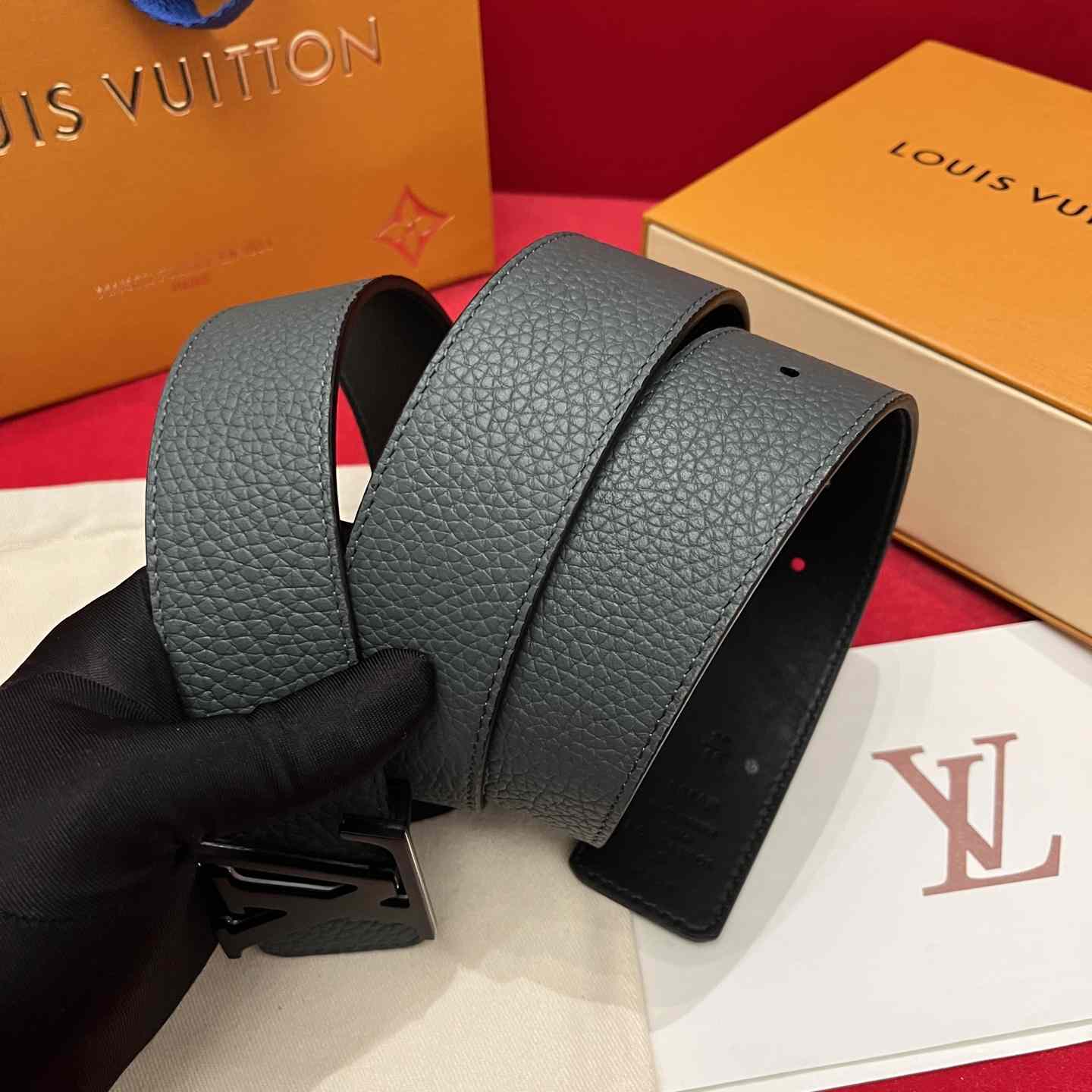 Louis Vuitton 40mm Reversible Belt  - DesignerGu