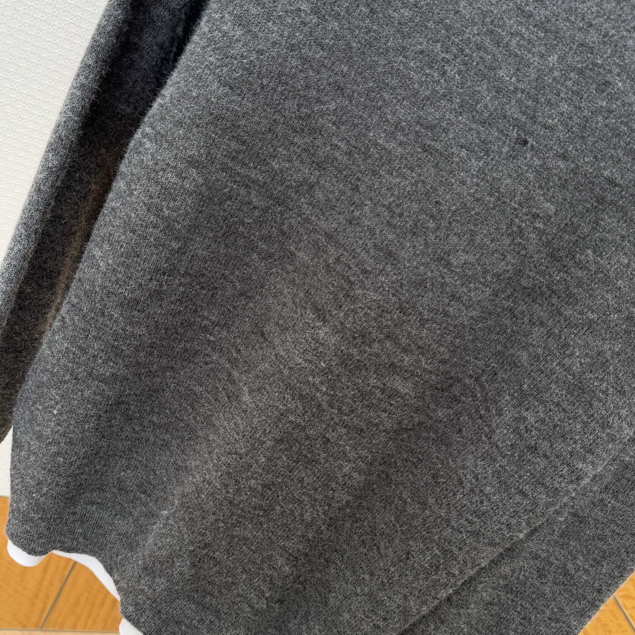 Miu Miu Cashmere V-neck Sweater - DesignerGu