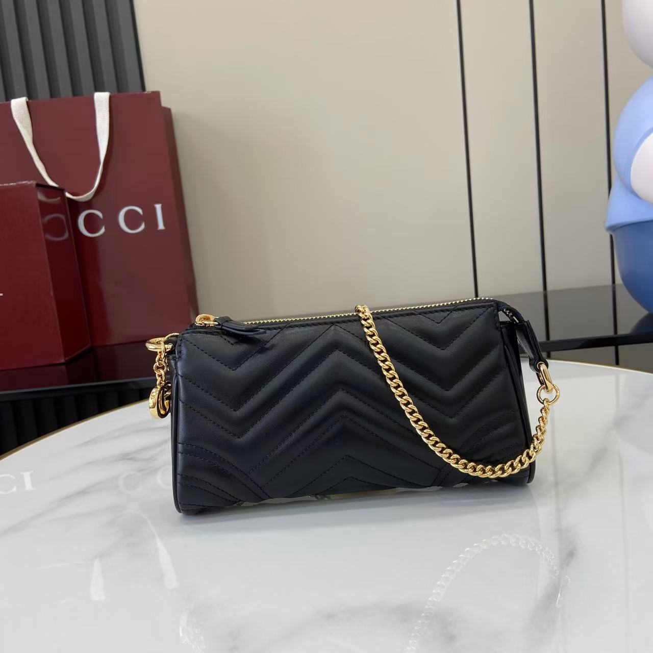 Gucci GG Marmont Small Shoulder Bag - DesignerGu