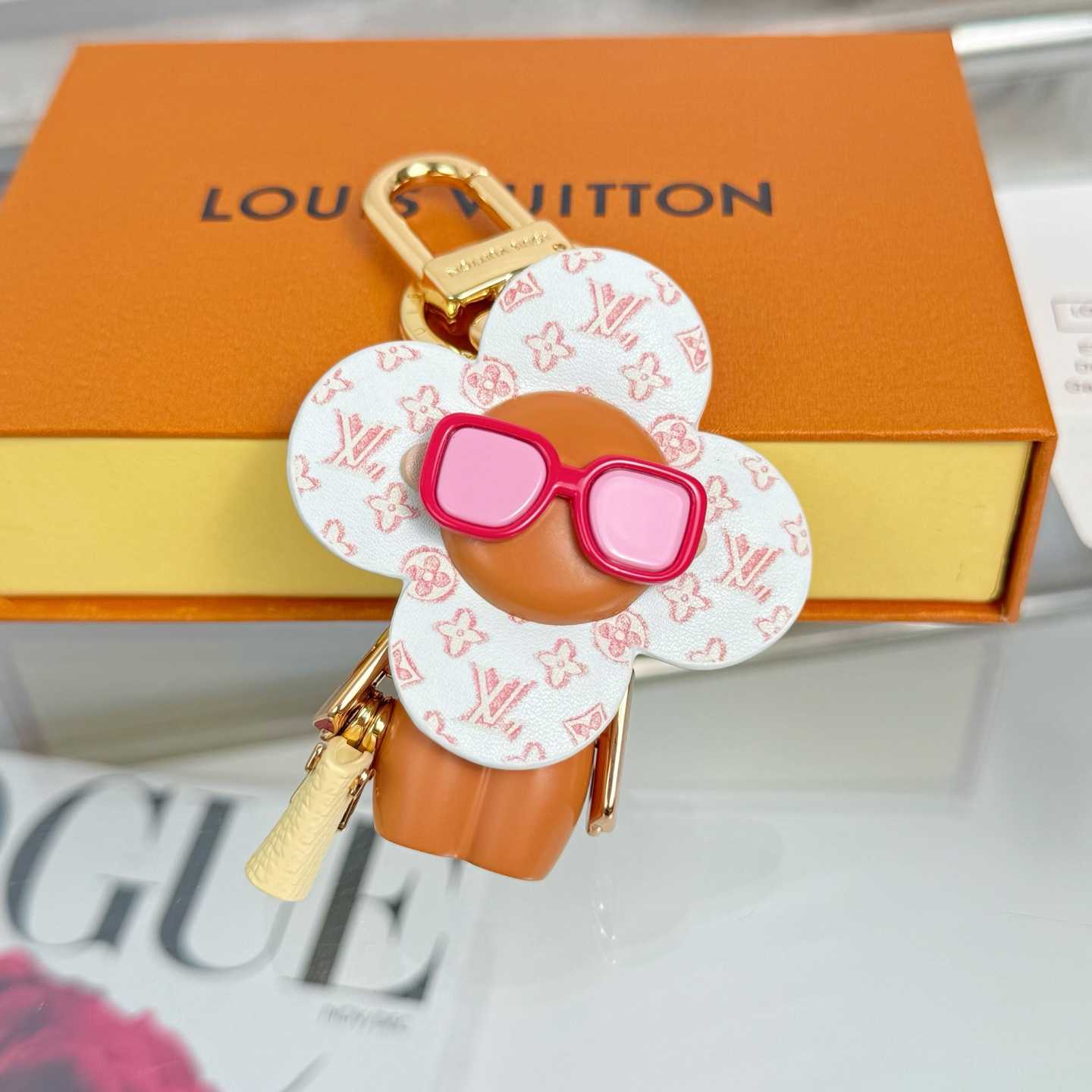 Louis Vuitton Summer Vivienne Bag Charm   M02591 - DesignerGu