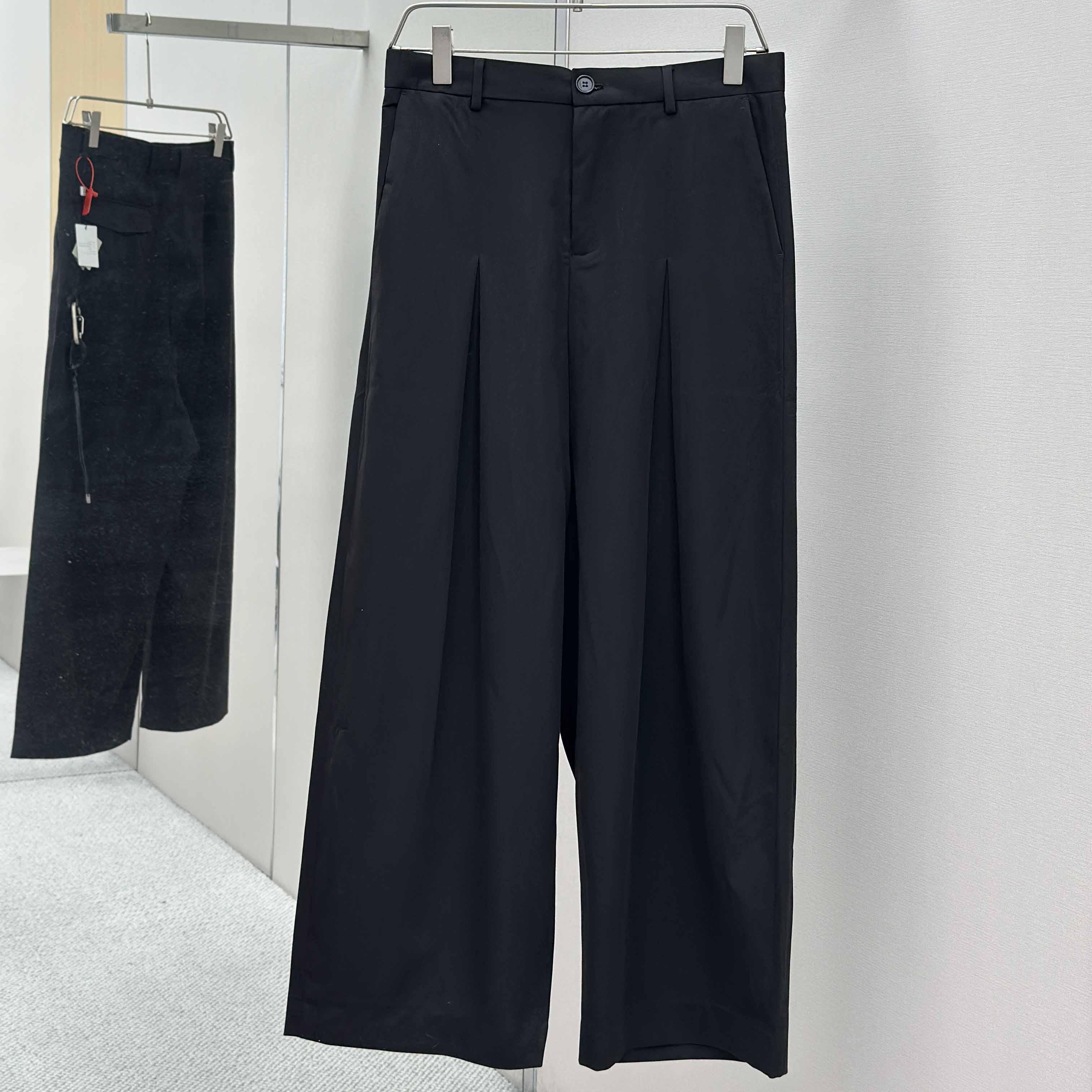 Loewe Low Crotch Trousers In Cotton - DesignerGu