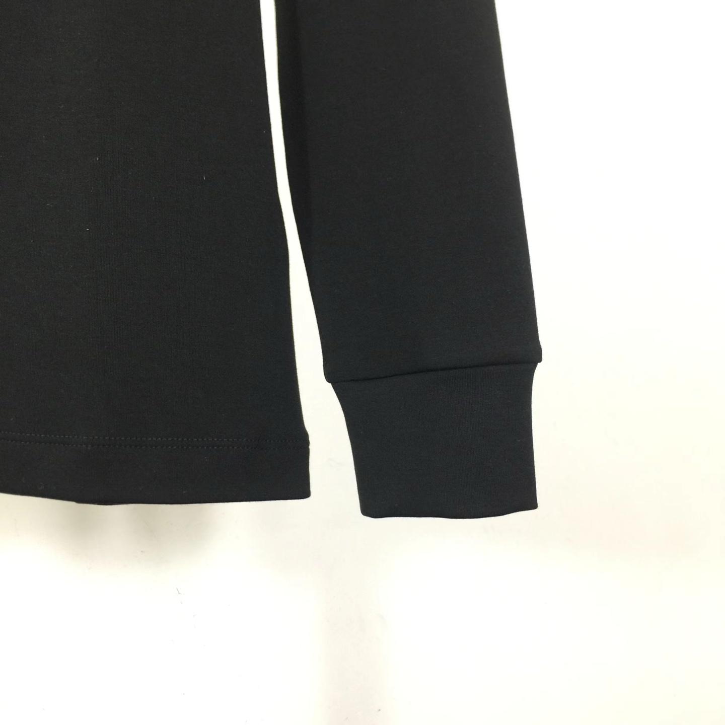 Louis Vuitton Embossed LV Long-Sleeved T-Shirt - DesignerGu