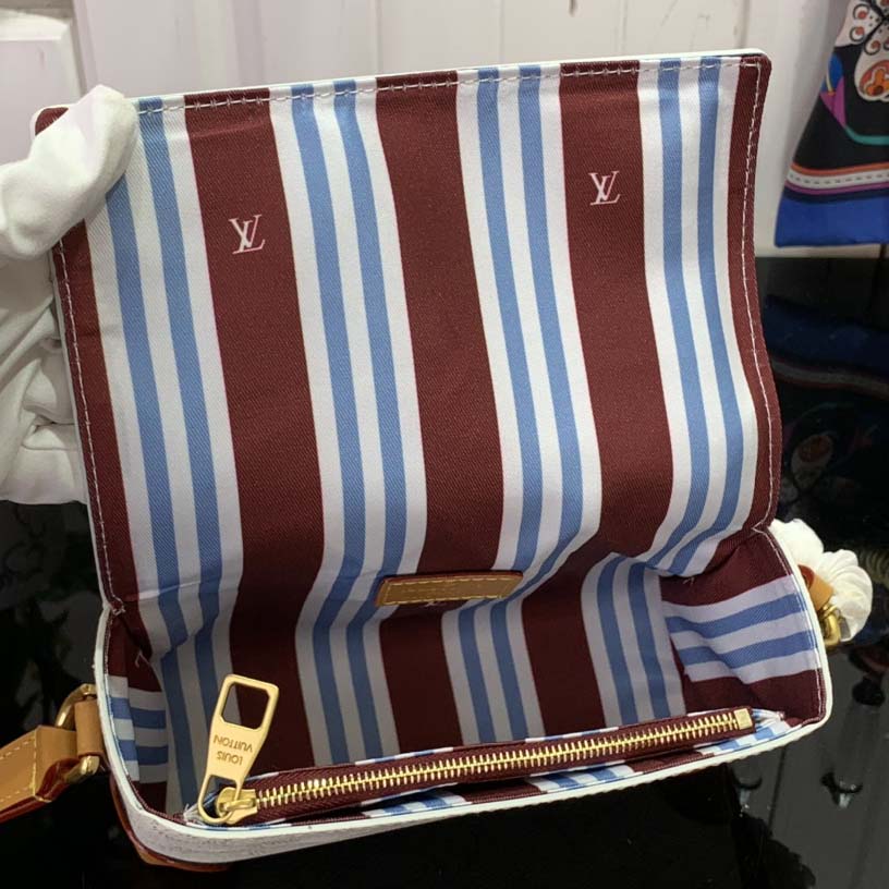 Louis Vuitton Steamer Wearable Wallet    M14686 - DesignerGu