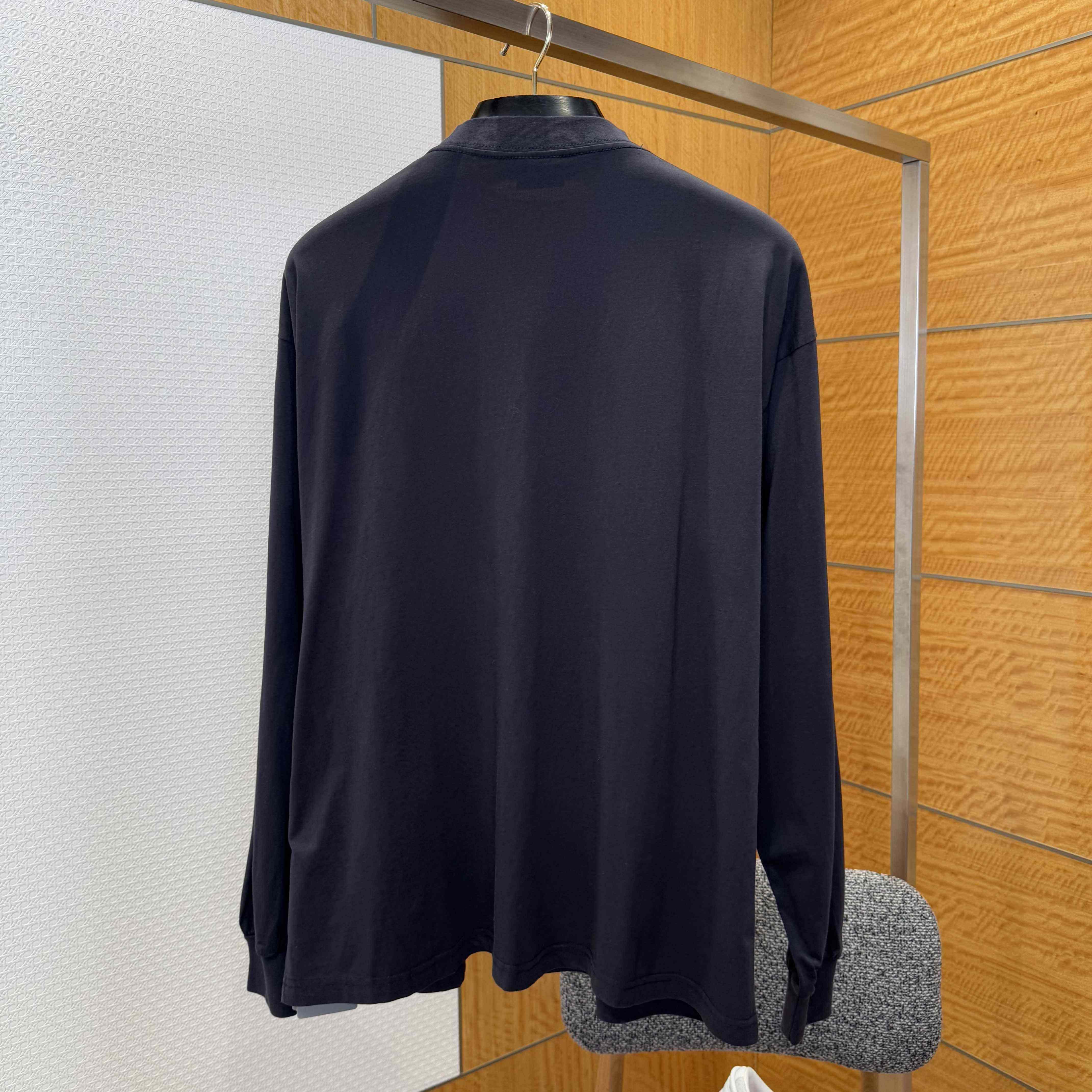 Balenciaga BB Icon Stencil Long Sleeve T-Shirt Large Fit in Black Faded  - DesignerGu