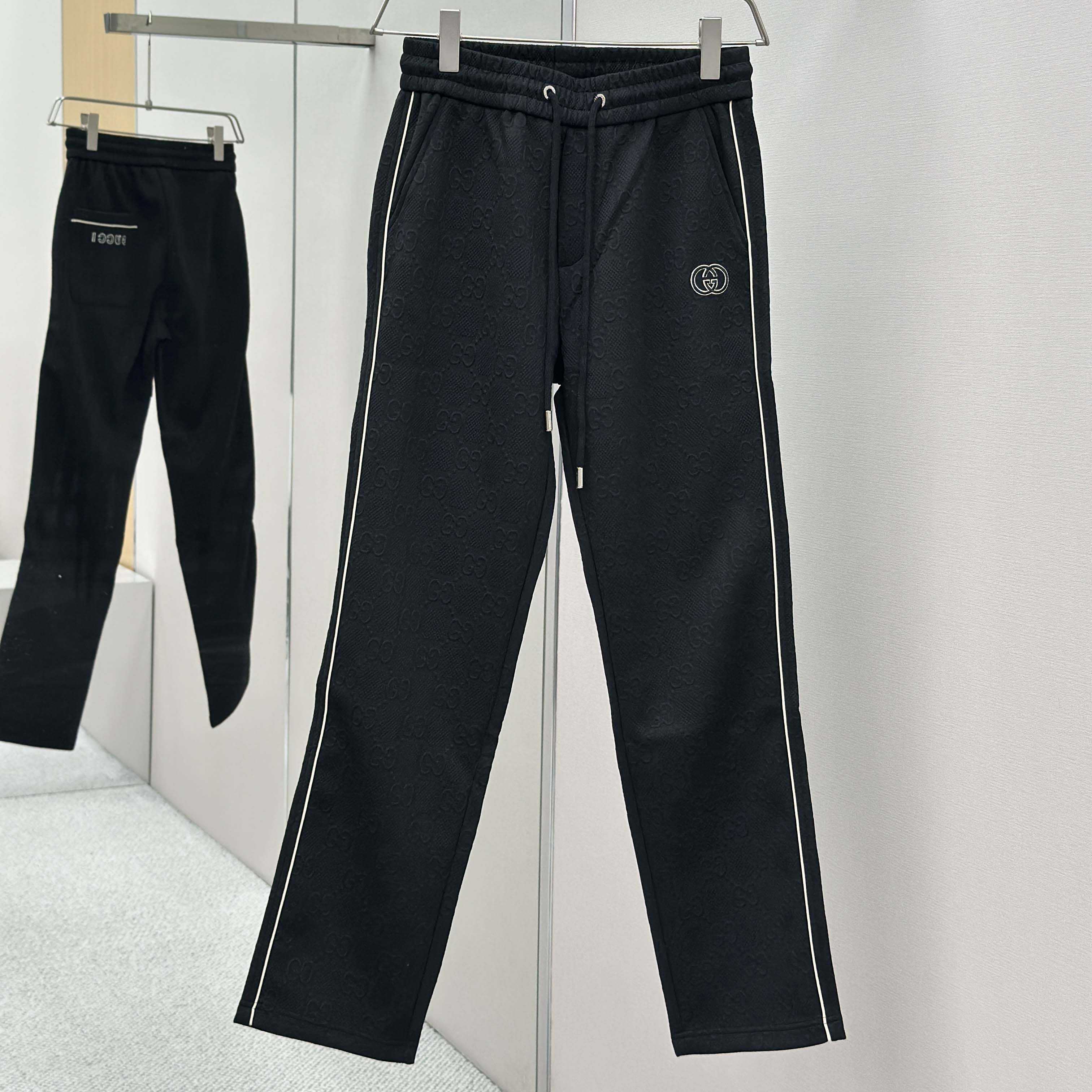 Gucci Black Cotton Pants - DesignerGu
