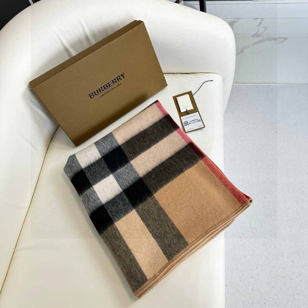 Burberry Reversible Monogram Wool Cashmere Jacquard Cape - DesignerGu