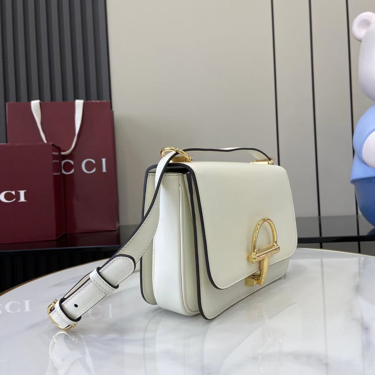 Gucci Siena Small Shoulder Bag - DesignerGu