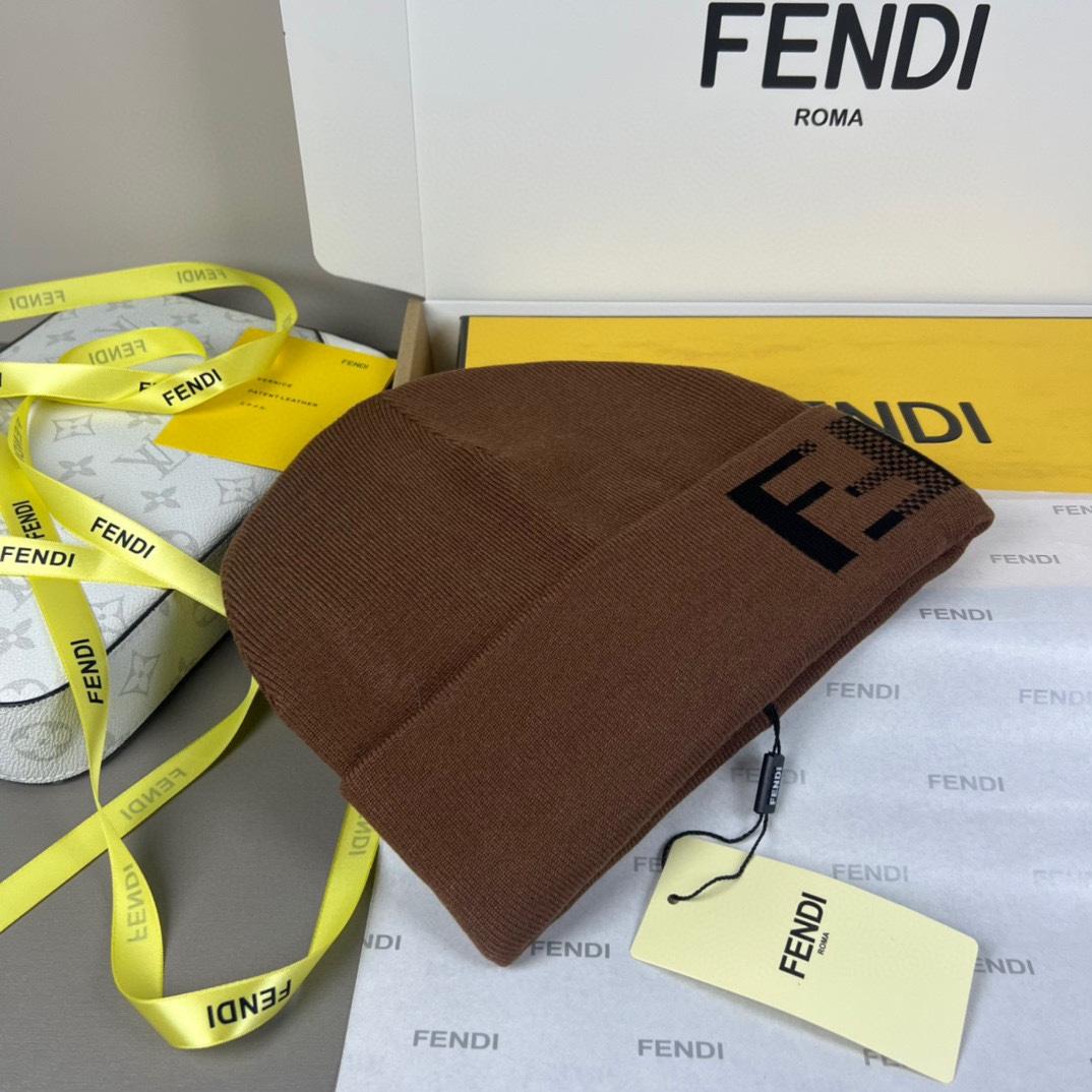 Fendi FF-jacquard Beanie - DesignerGu